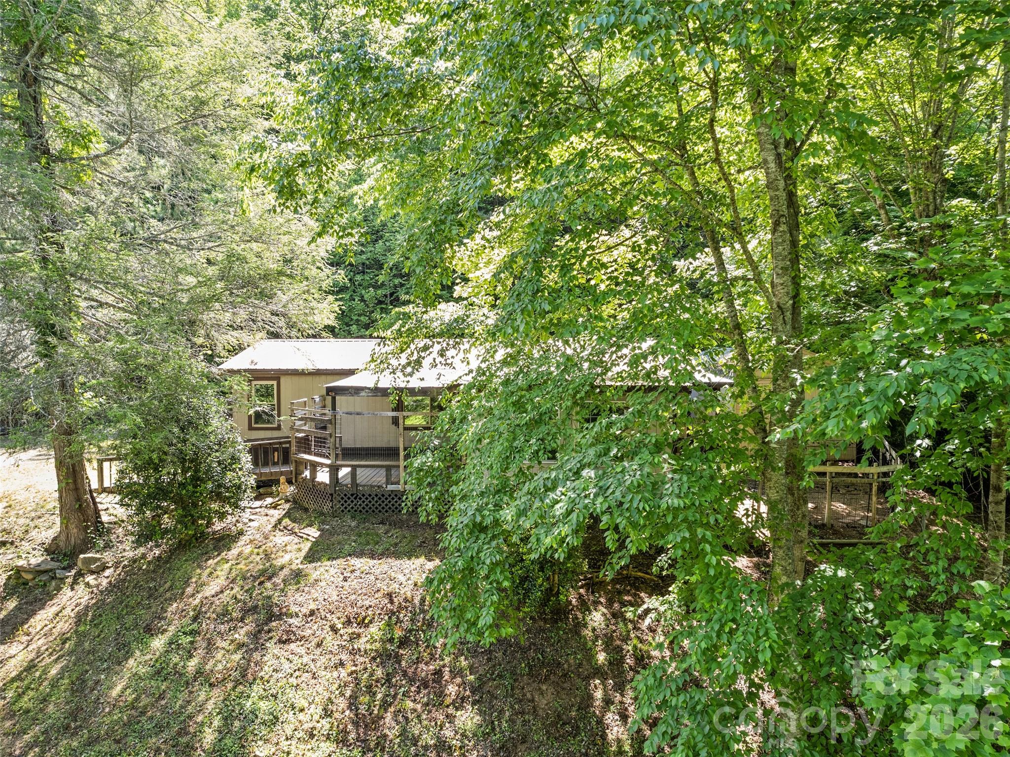102 Serenity Lane Property Photo 2