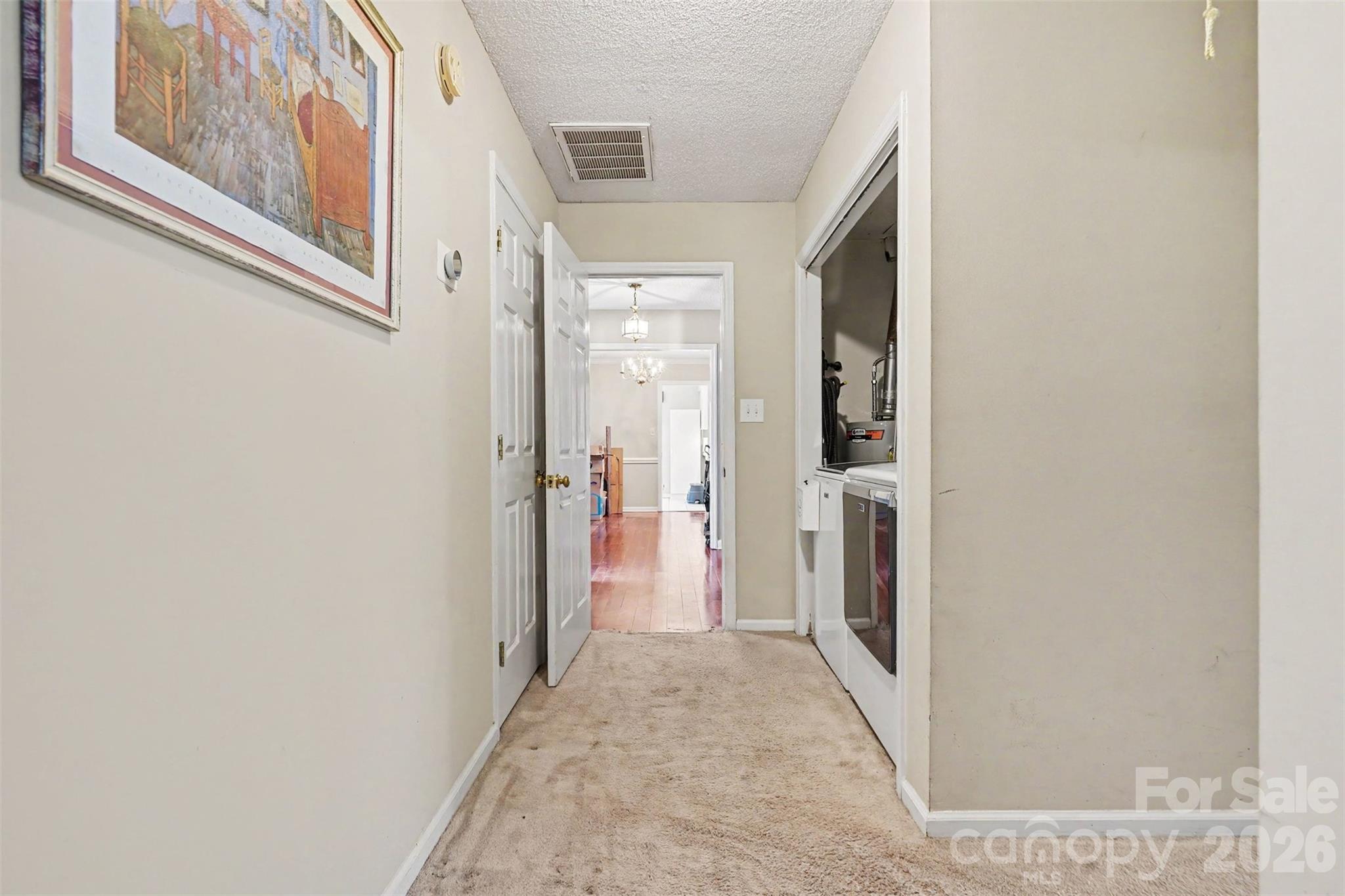 4300 Saxonbury Way Property Photo 25