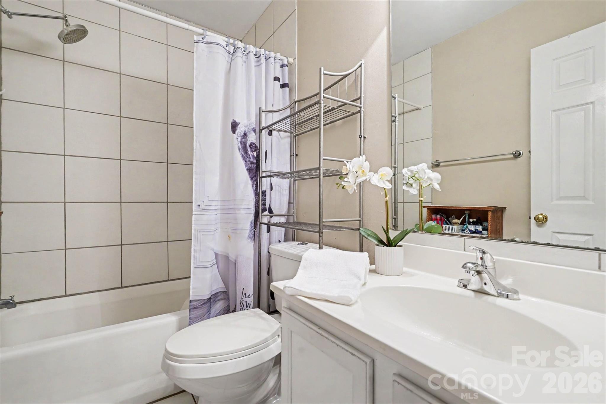 4300 Saxonbury Way Property Photo 27
