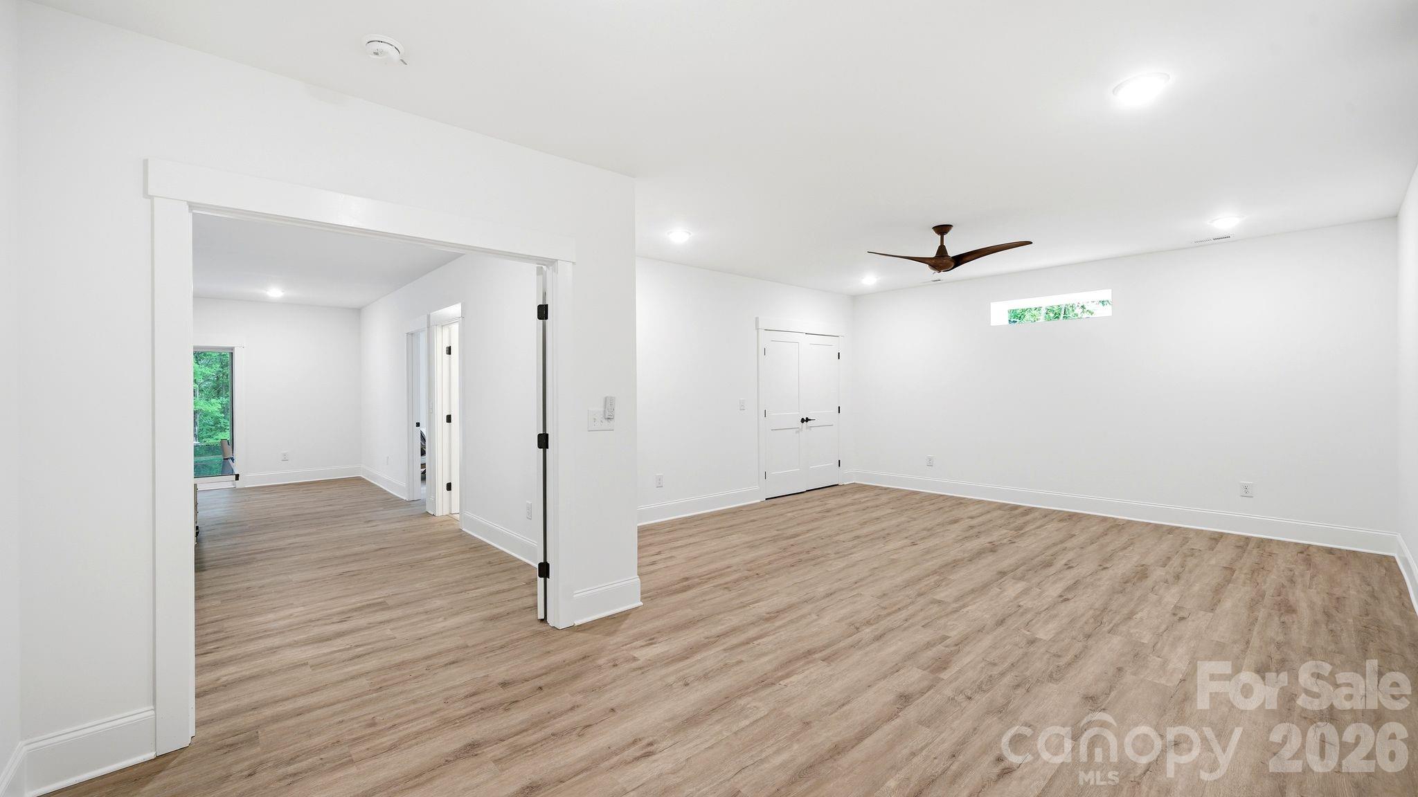 825 Breezewood Drive Property Photo 32