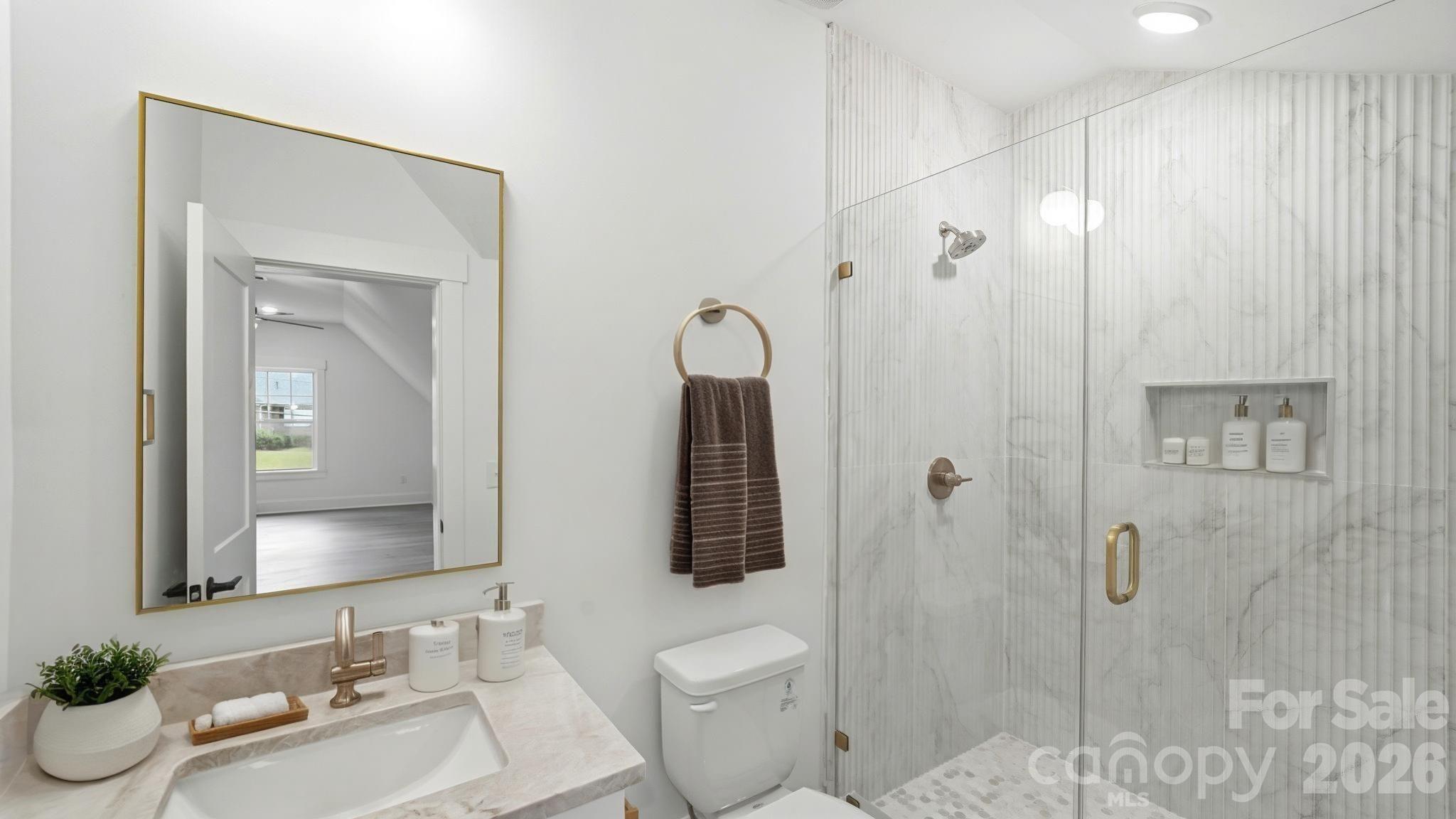 825 Breezewood Drive Property Photo 35