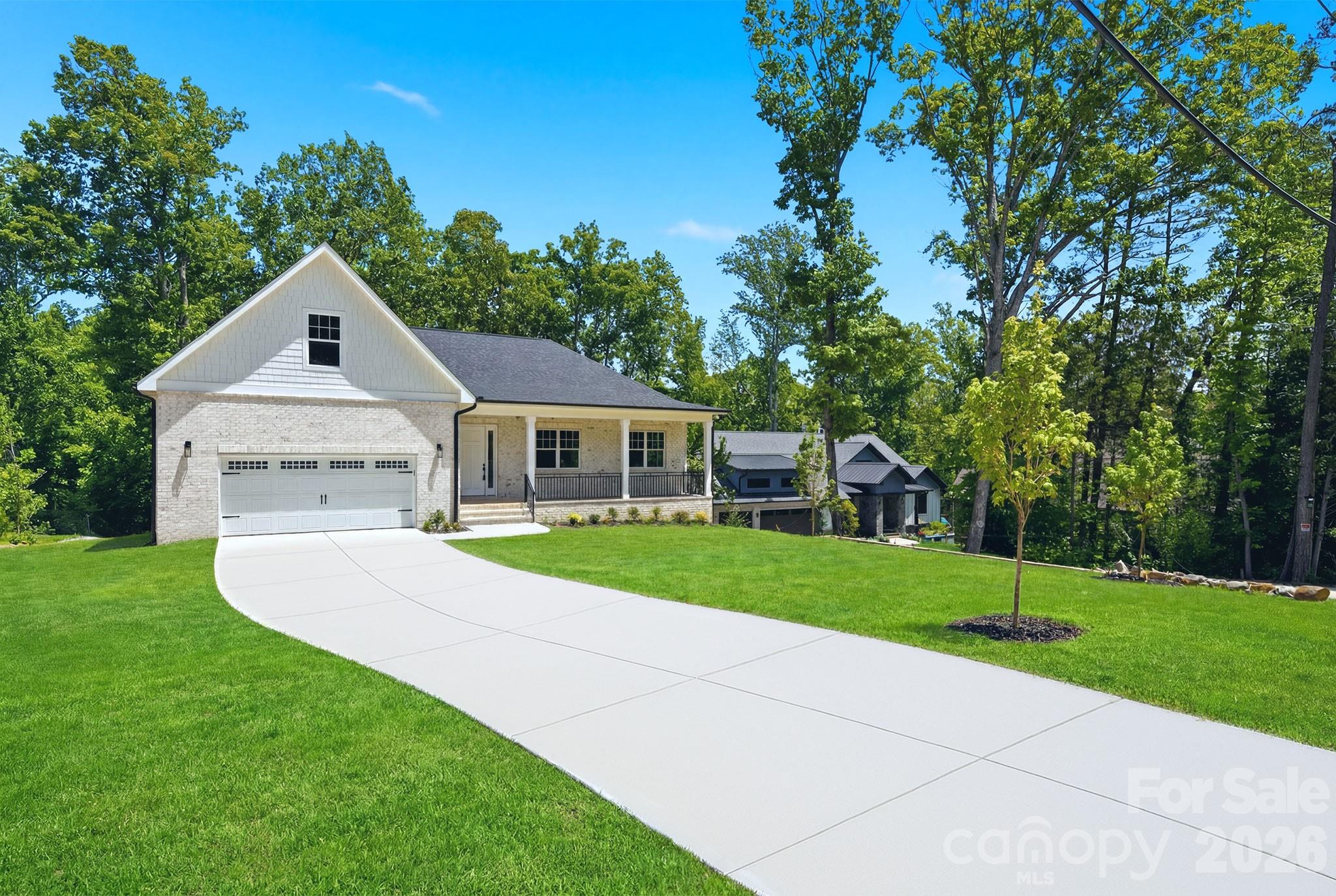 825 Breezewood Drive Property Photo 38