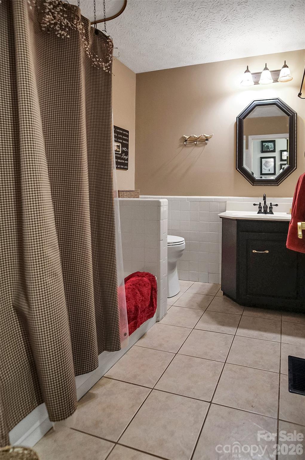 104 Doral Court Property Photo 27