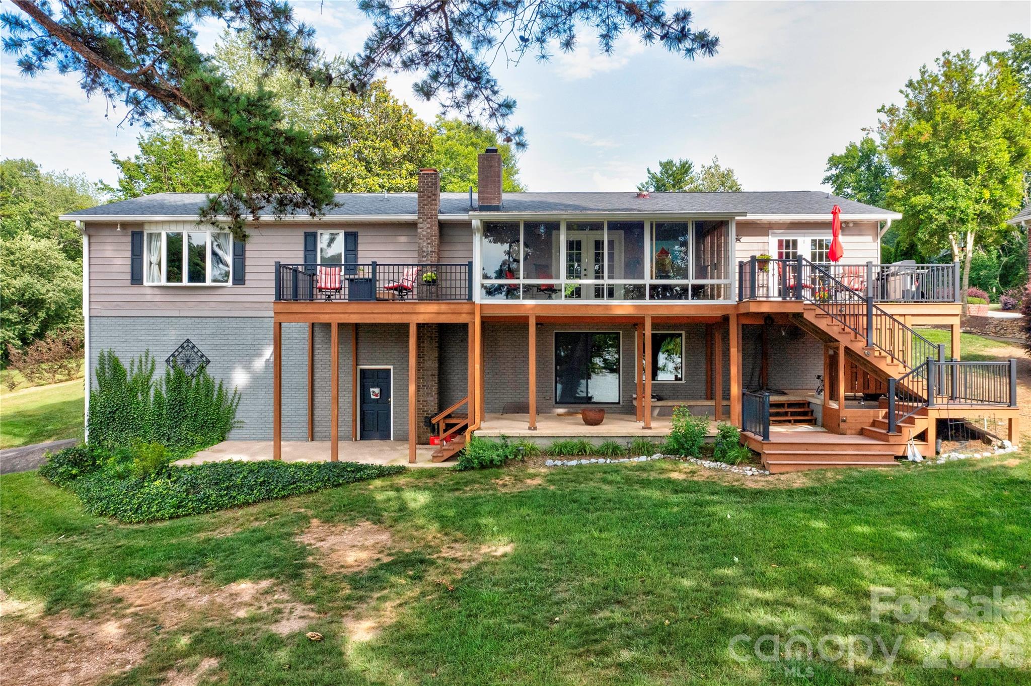 104 Doral Court Property Photo 42