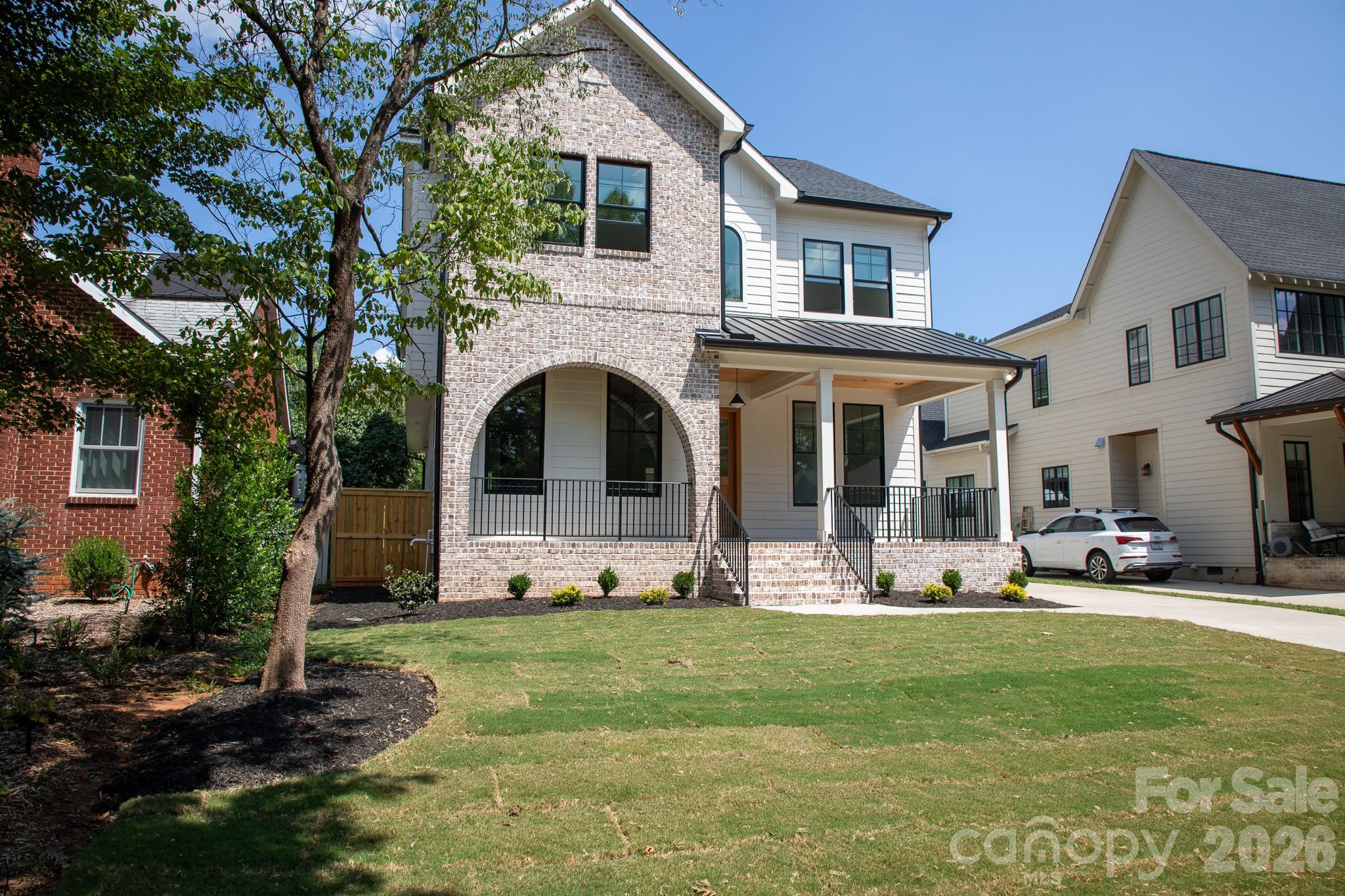 2205 Shenandoah Avenue Property Photo 1