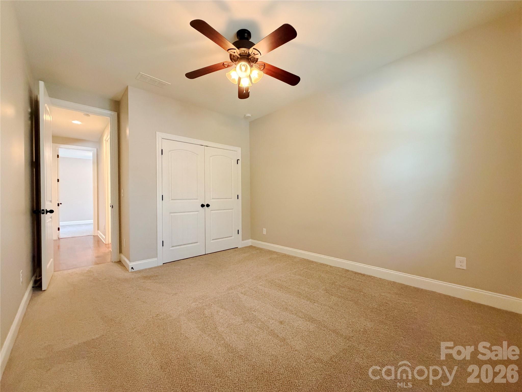 10403 Drake Hill Drive Property Photo 7