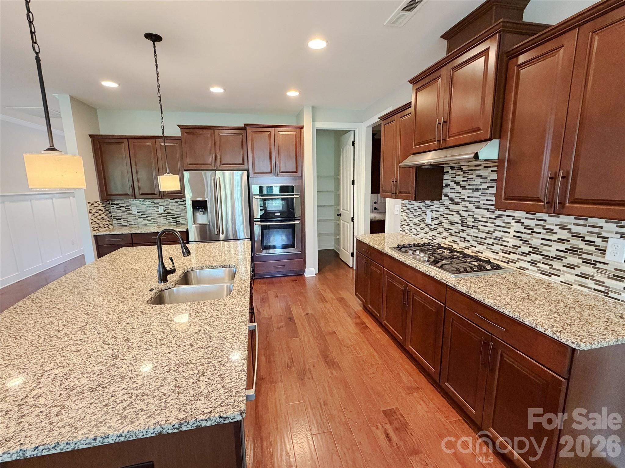 10403 Drake Hill Drive Property Photo 19