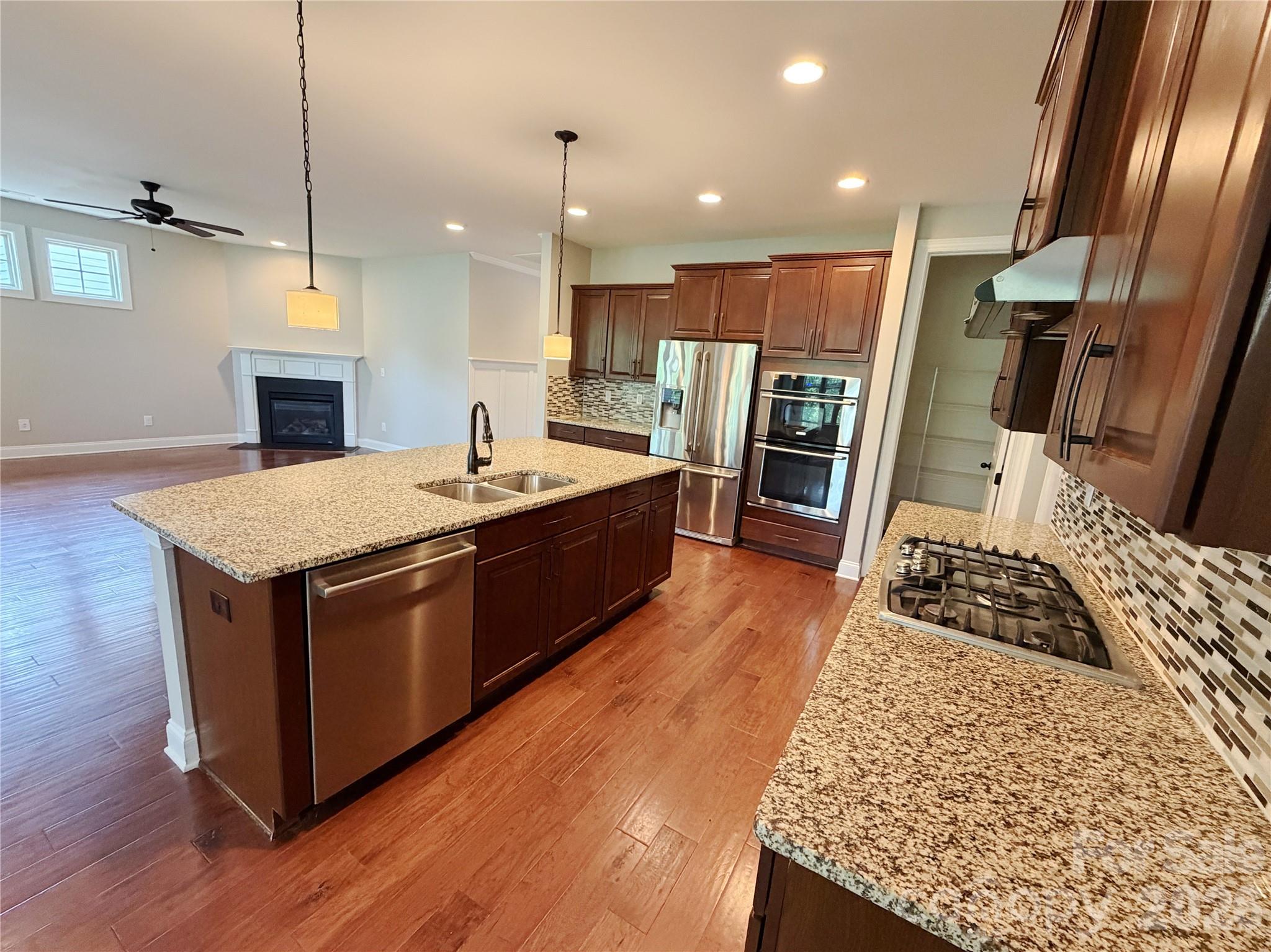 10403 Drake Hill Drive Property Photo 20