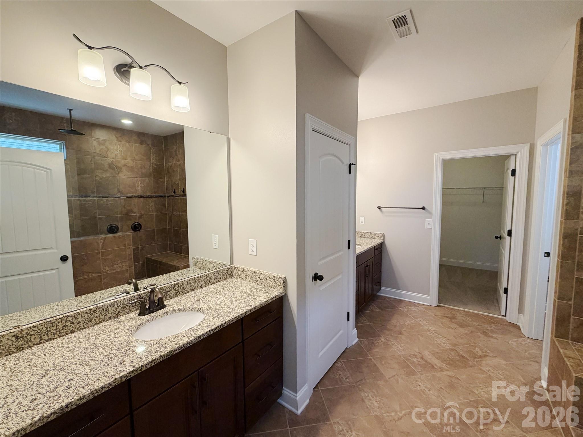 10403 Drake Hill Drive Property Photo 28