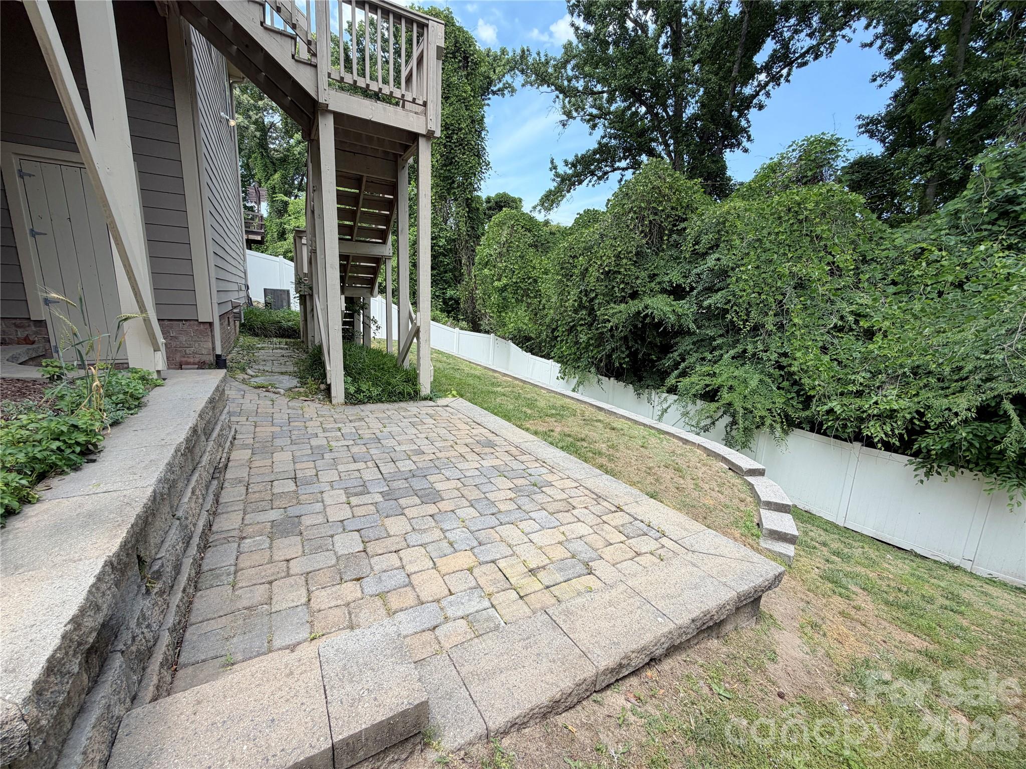 10403 Drake Hill Drive Property Photo 35
