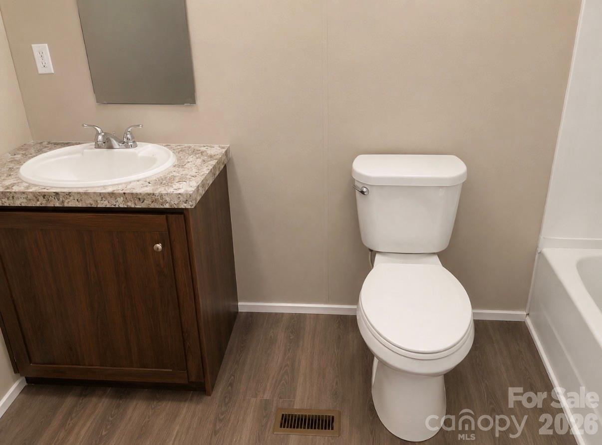 182 Left Fork Road Property Photo 3