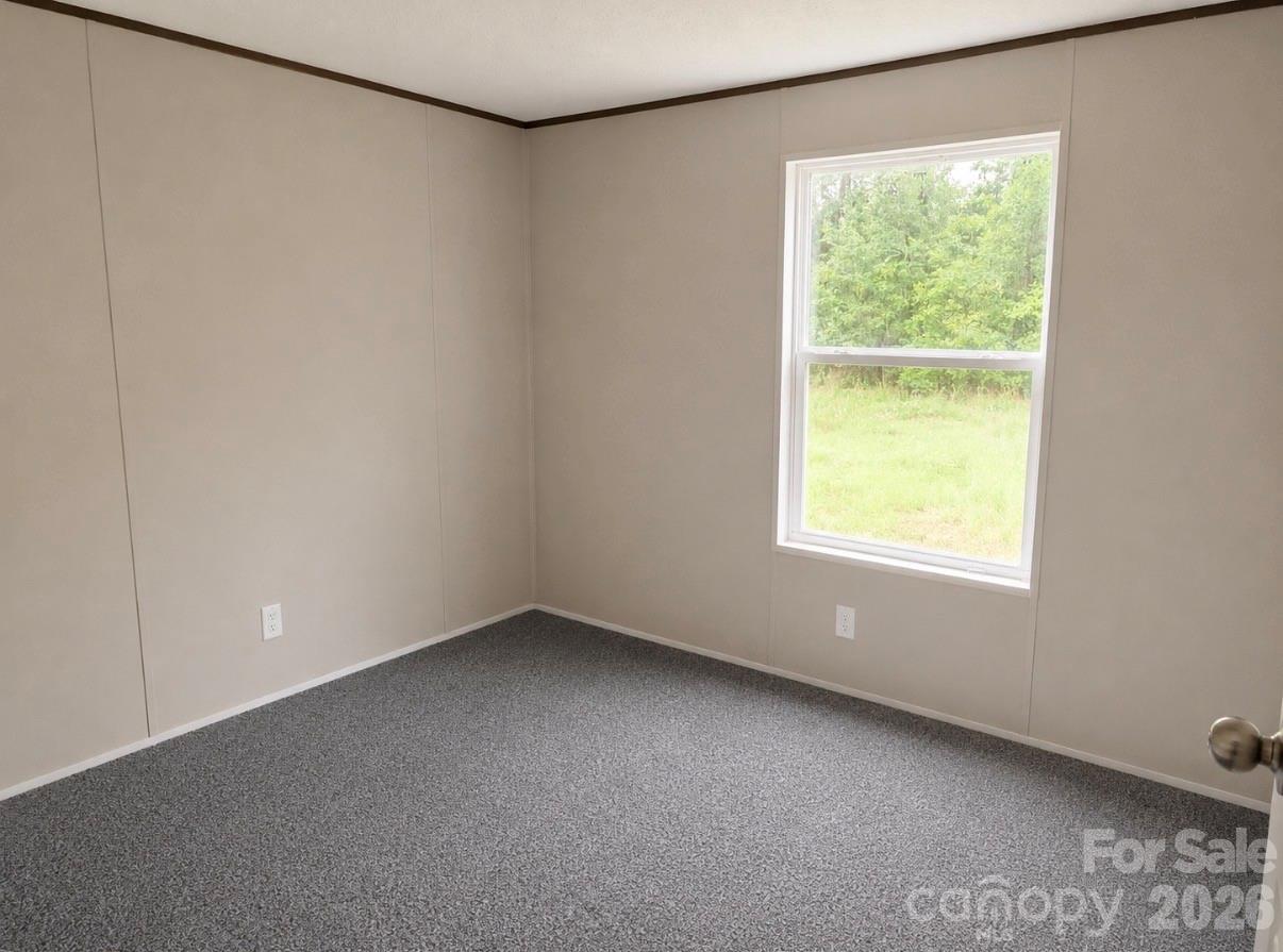 182 Left Fork Road Property Photo 7