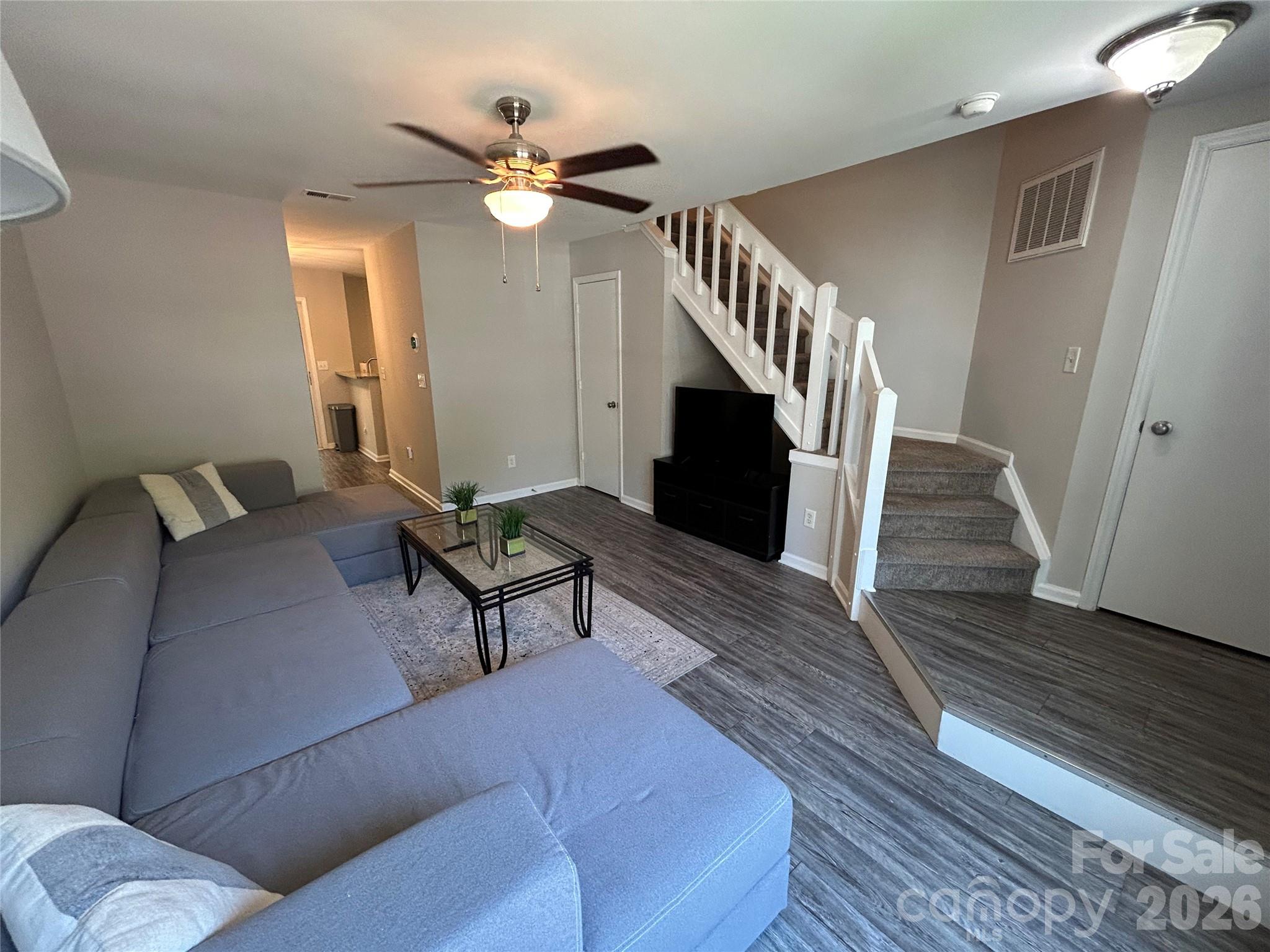 6466 Windsor Gate Lane Property Photo 6