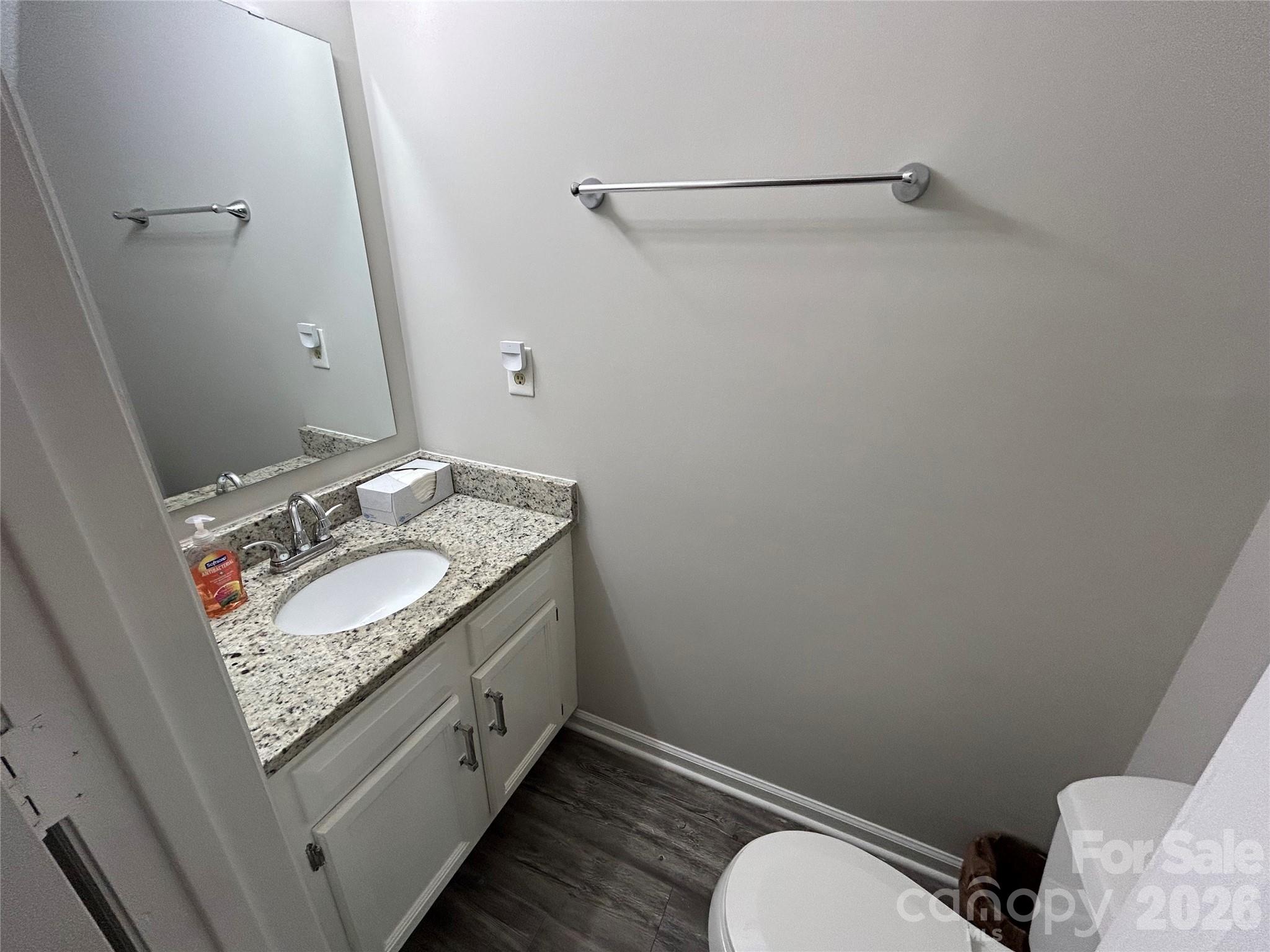 6466 Windsor Gate Lane Property Photo 8