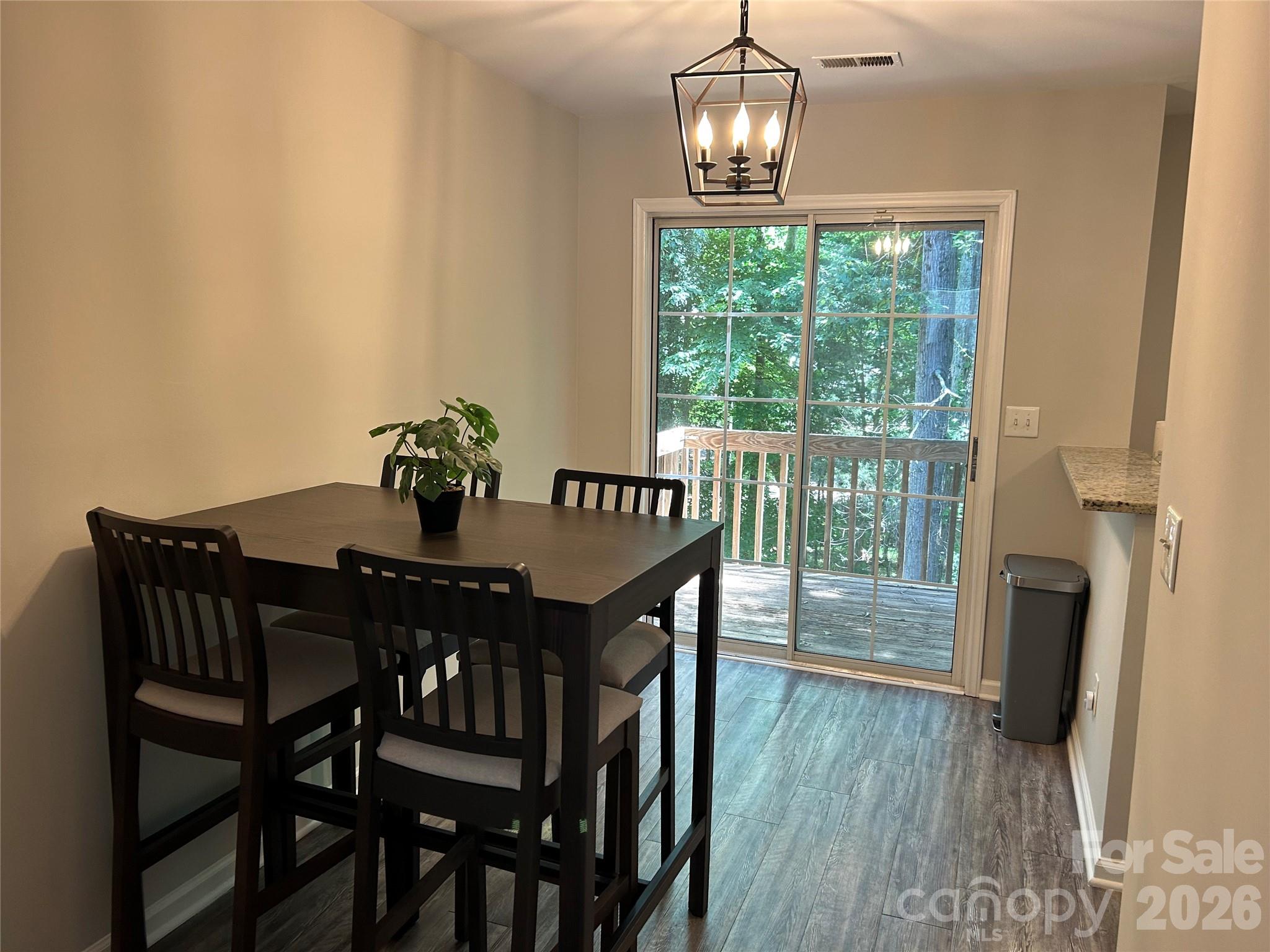 6466 Windsor Gate Lane Property Photo 9