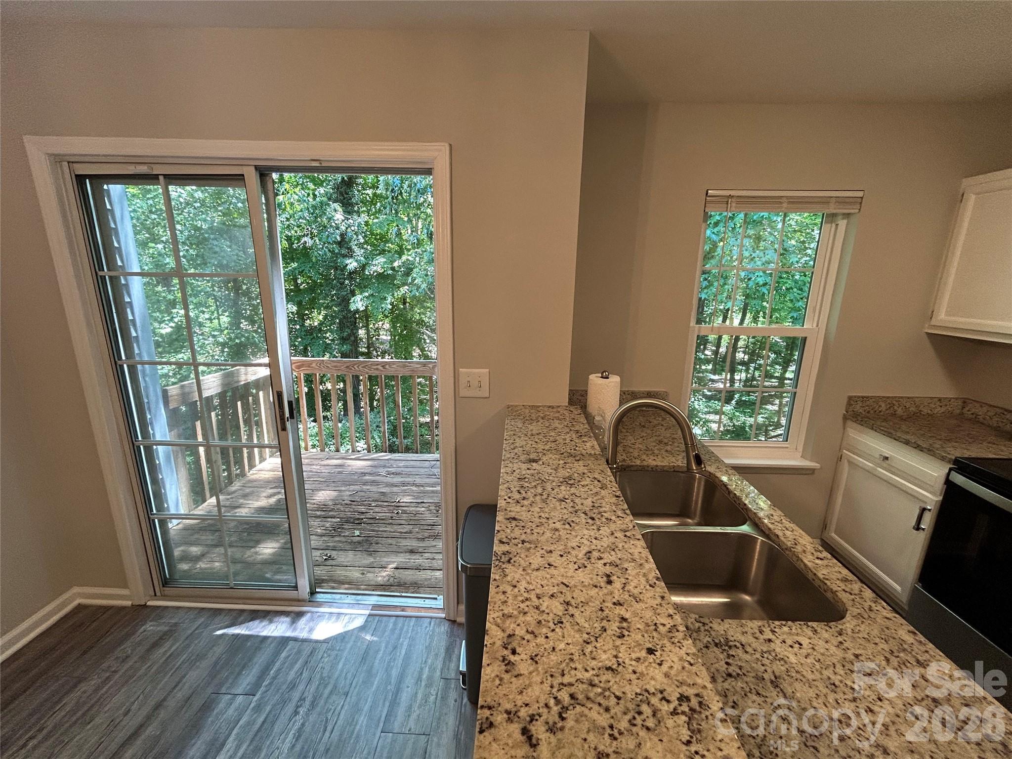 6466 Windsor Gate Lane Property Photo 15