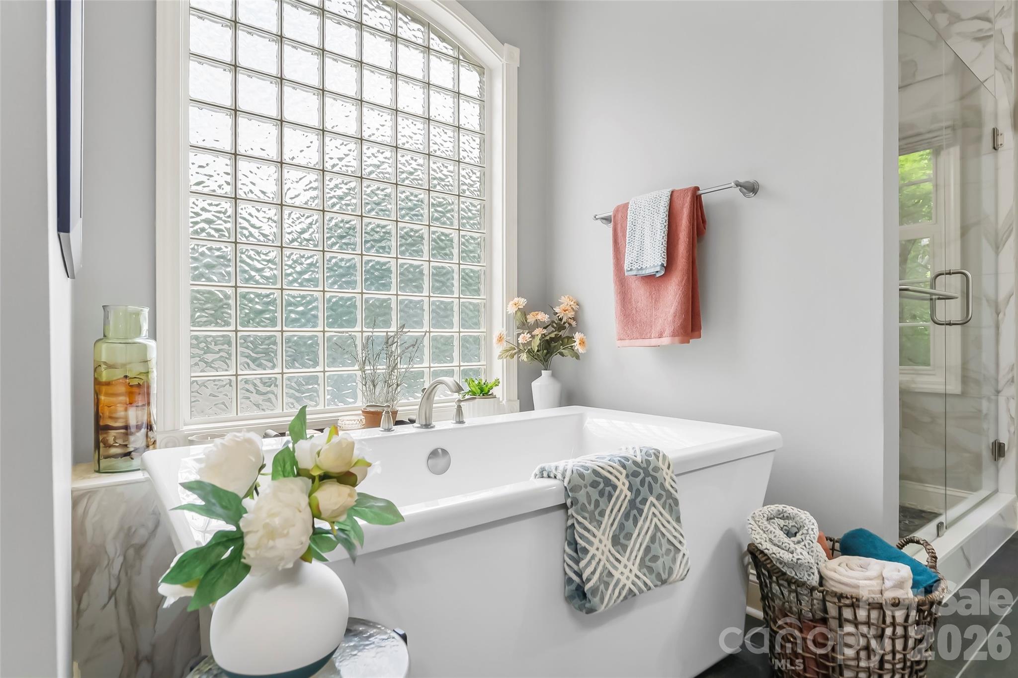 483 Cross Creek Drive 26 Property Photo 17