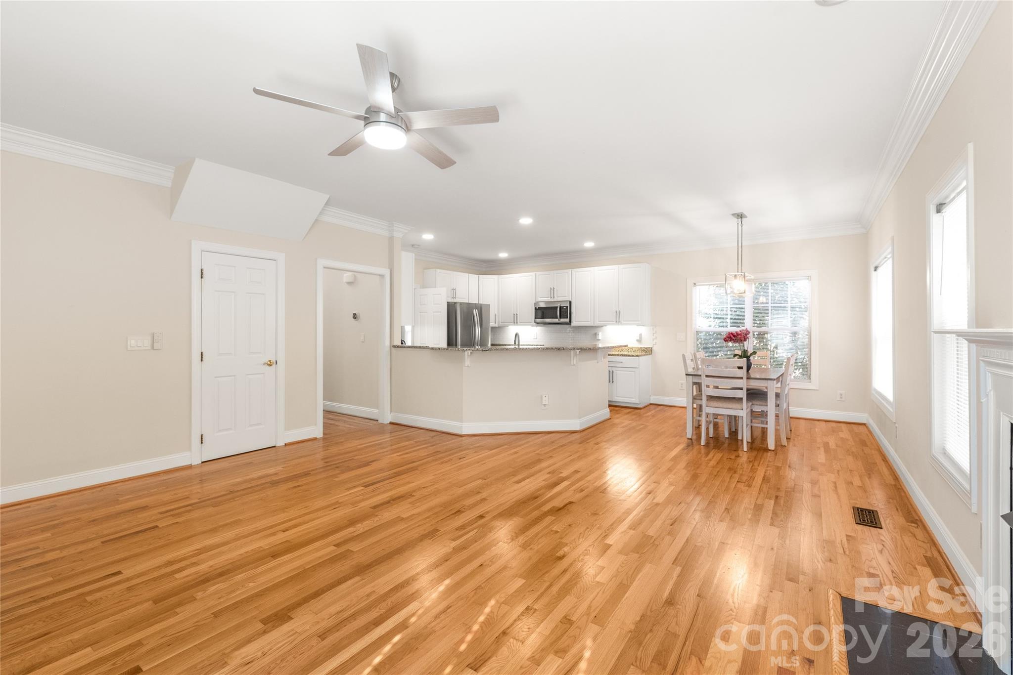 14137 Wild Elm Road Property Photo 9