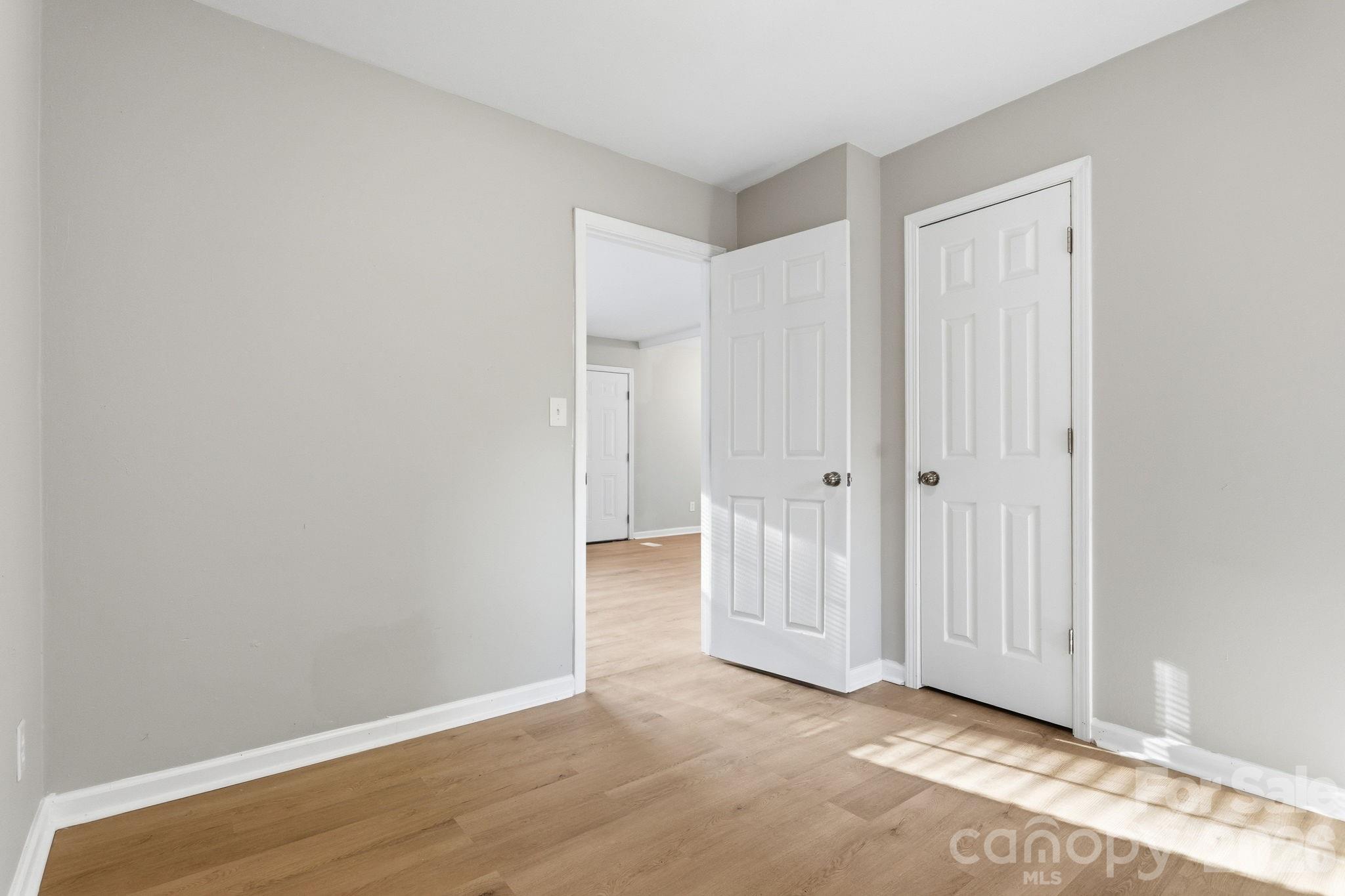 364 Leafmore Drive Property Photo 15