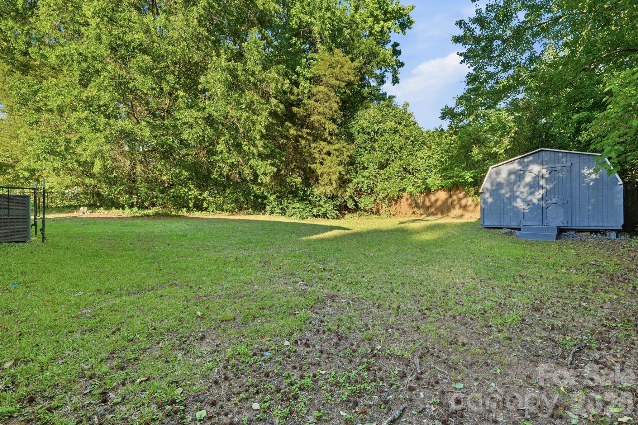 364 Leafmore Drive Property Photo 16