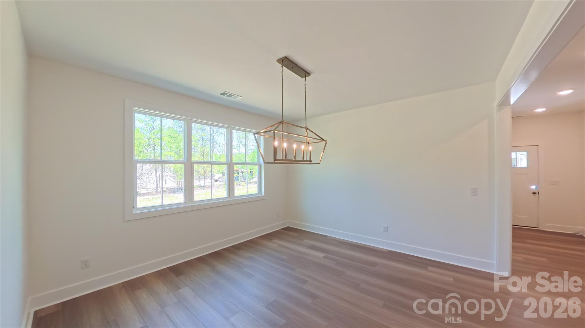 3099 Meadowcrest Drive Property Photo 15