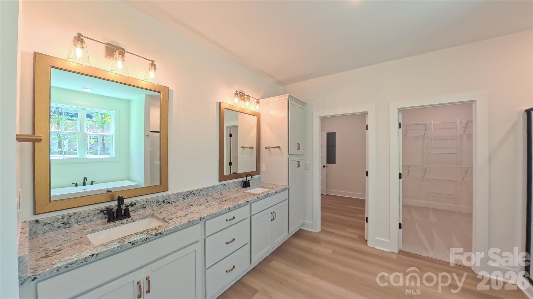 3099 Meadowcrest Drive Property Photo 22