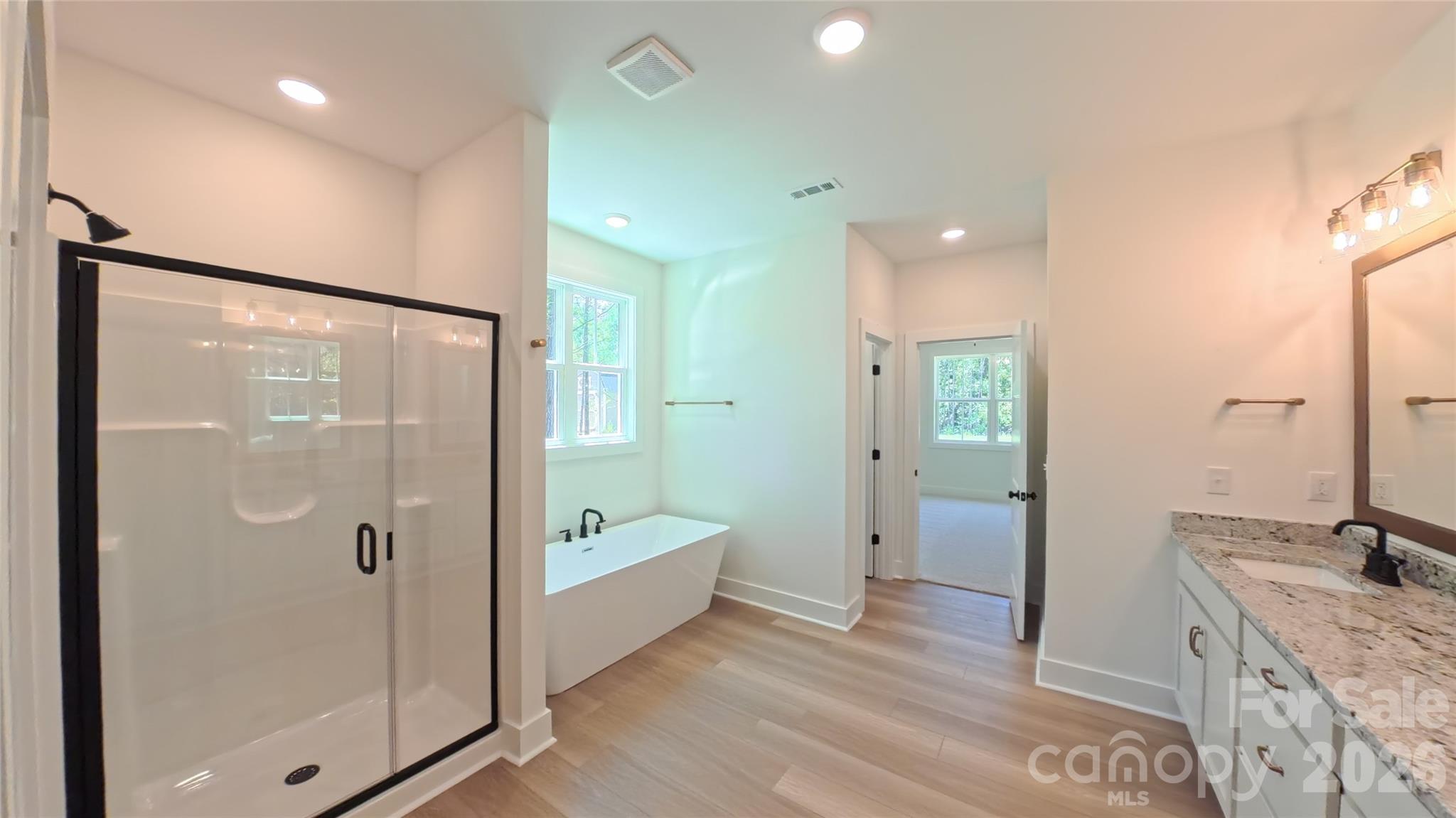 3099 Meadowcrest Drive Property Photo 24