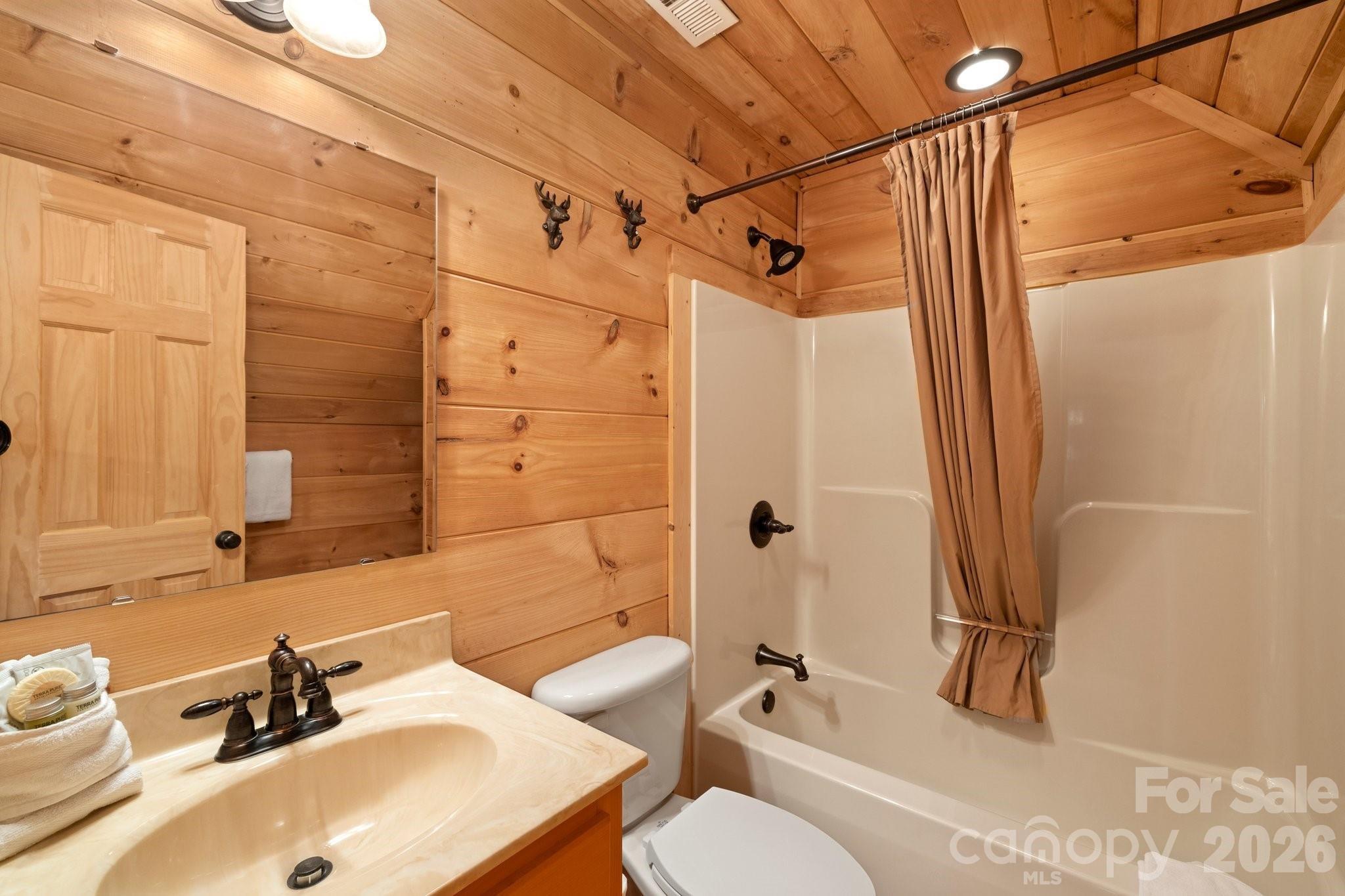 105 Palisade Drive Property Photo 20