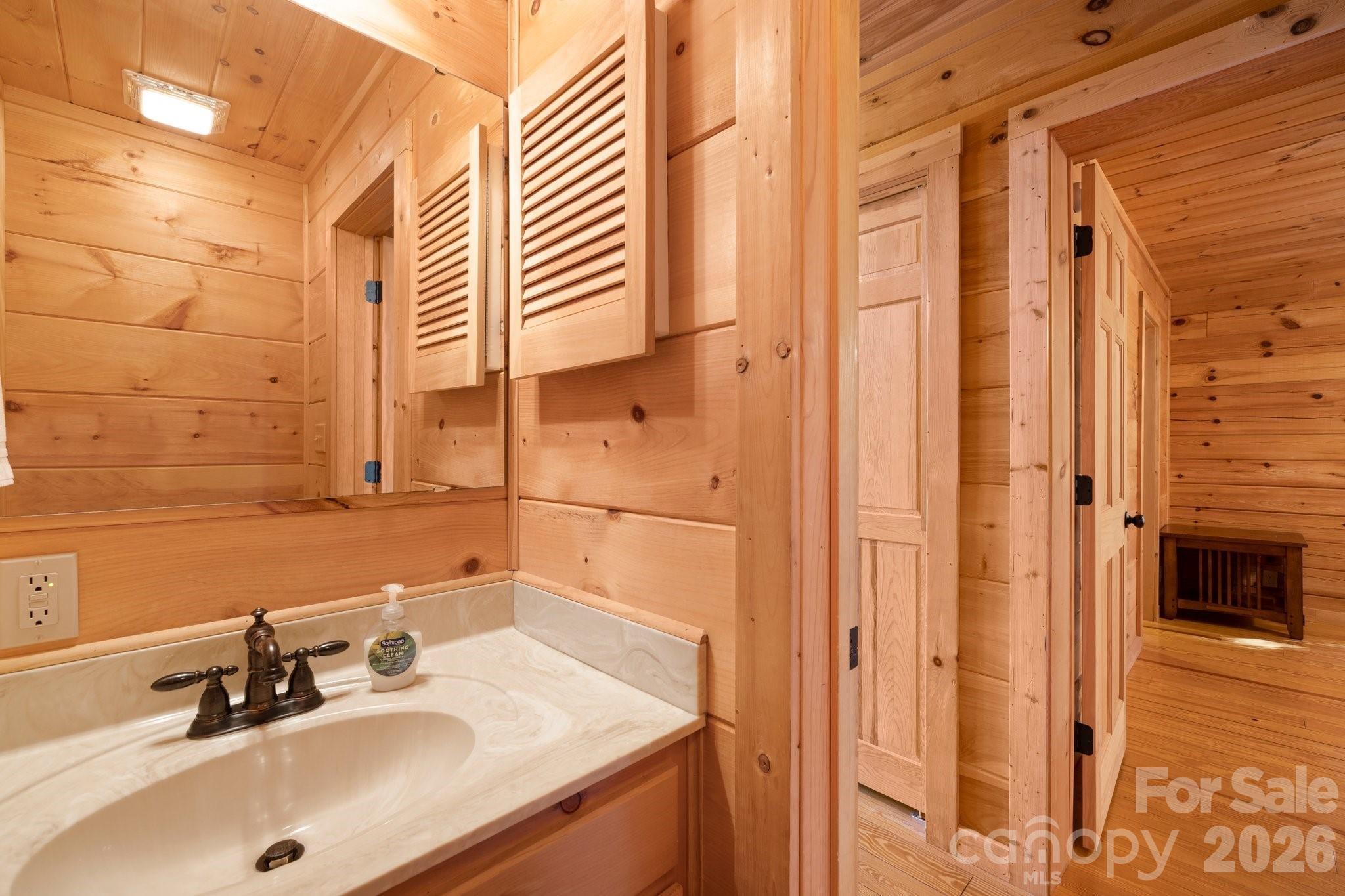 105 Palisade Drive Property Photo 24