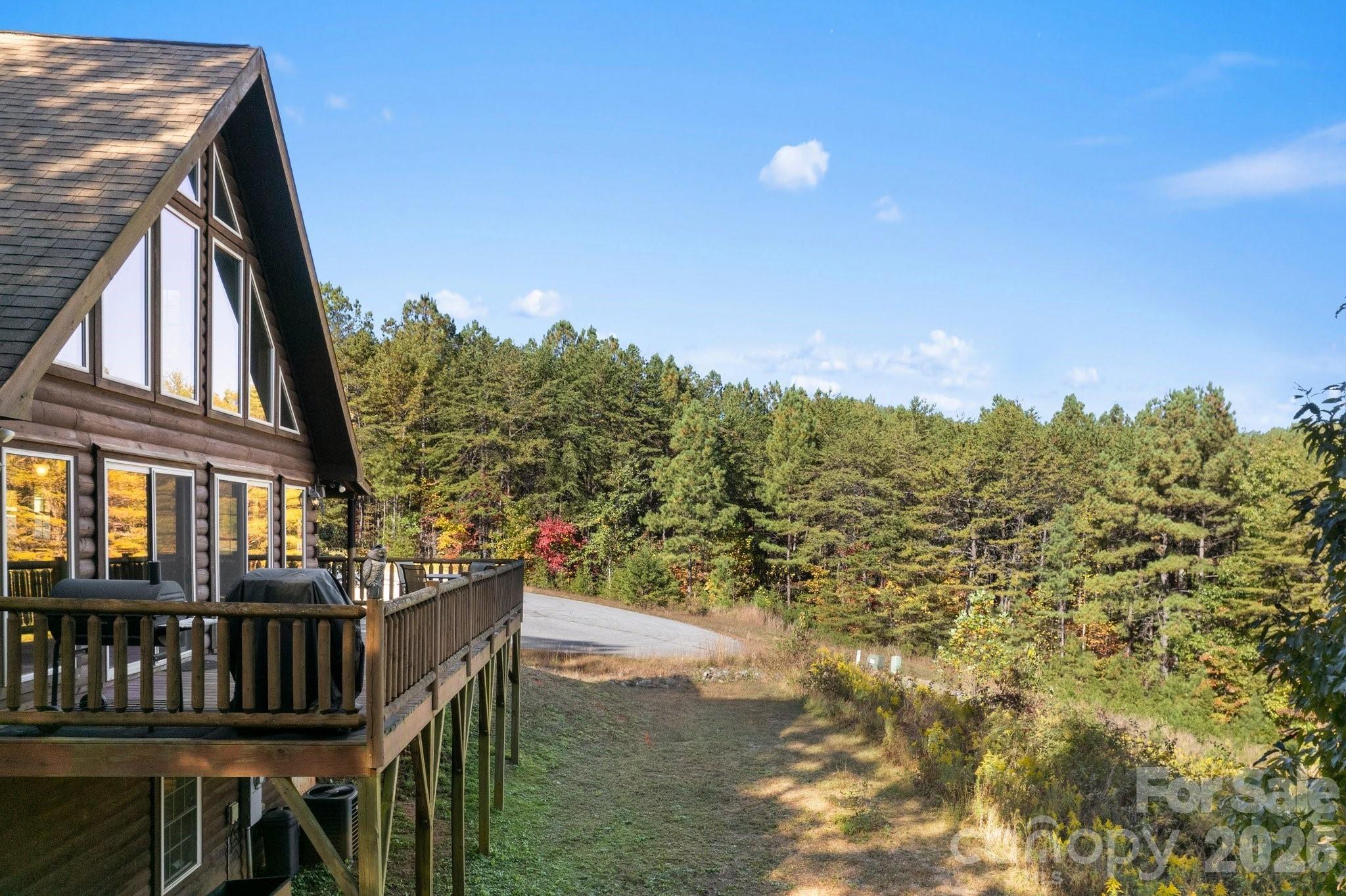 105 Palisade Drive Property Photo 37