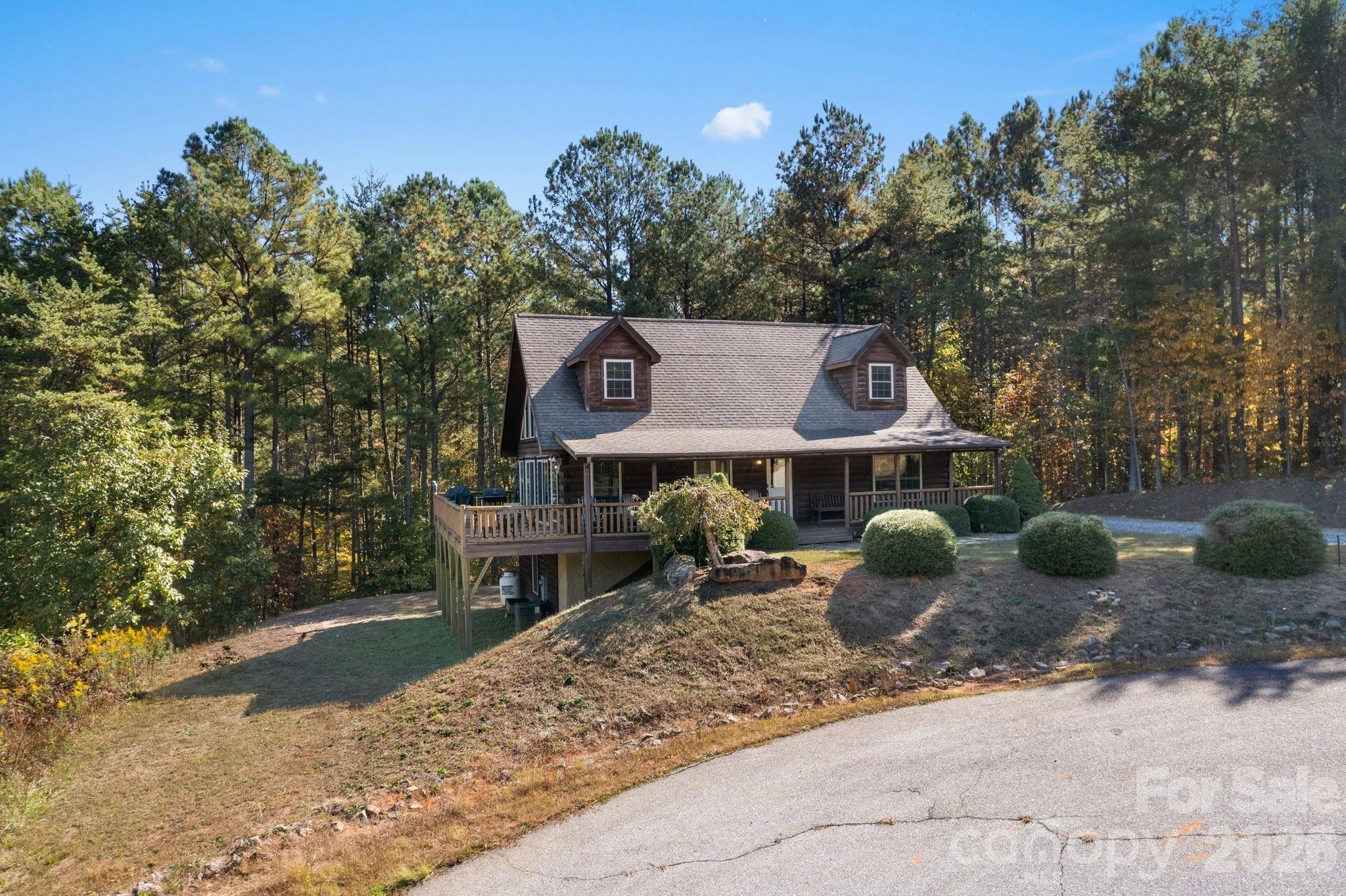 105 Palisade Drive Property Photo 44