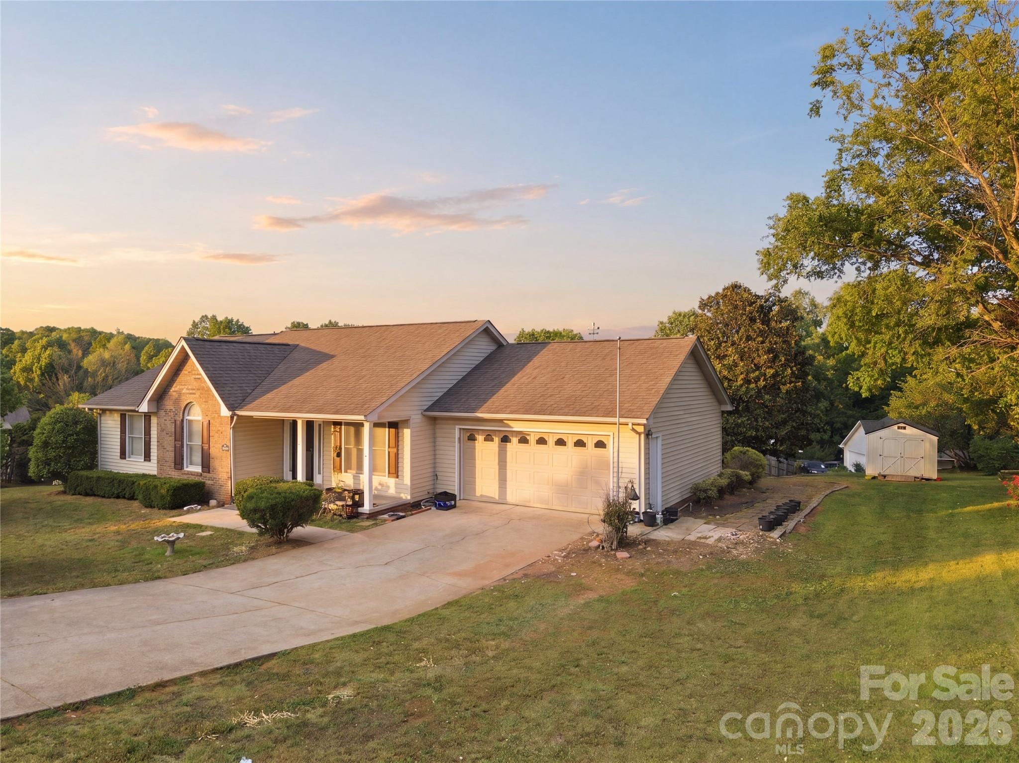 3842 Serenity Drive Property Photo 1