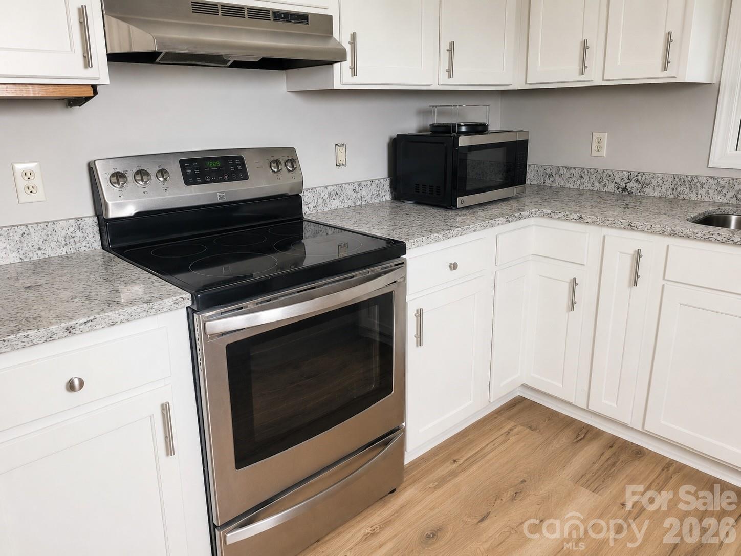 3842 Serenity Drive Property Photo 14