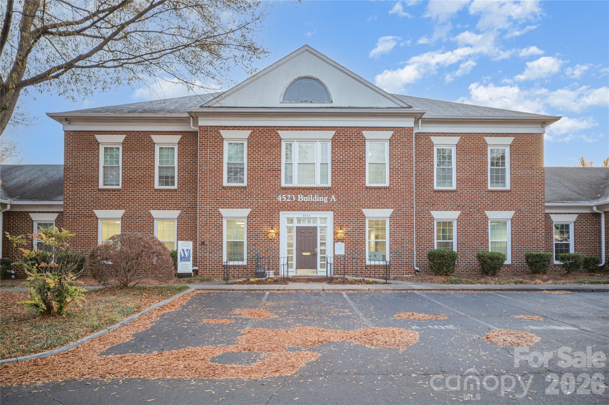 4523 Park Road A201 Property Photo 1