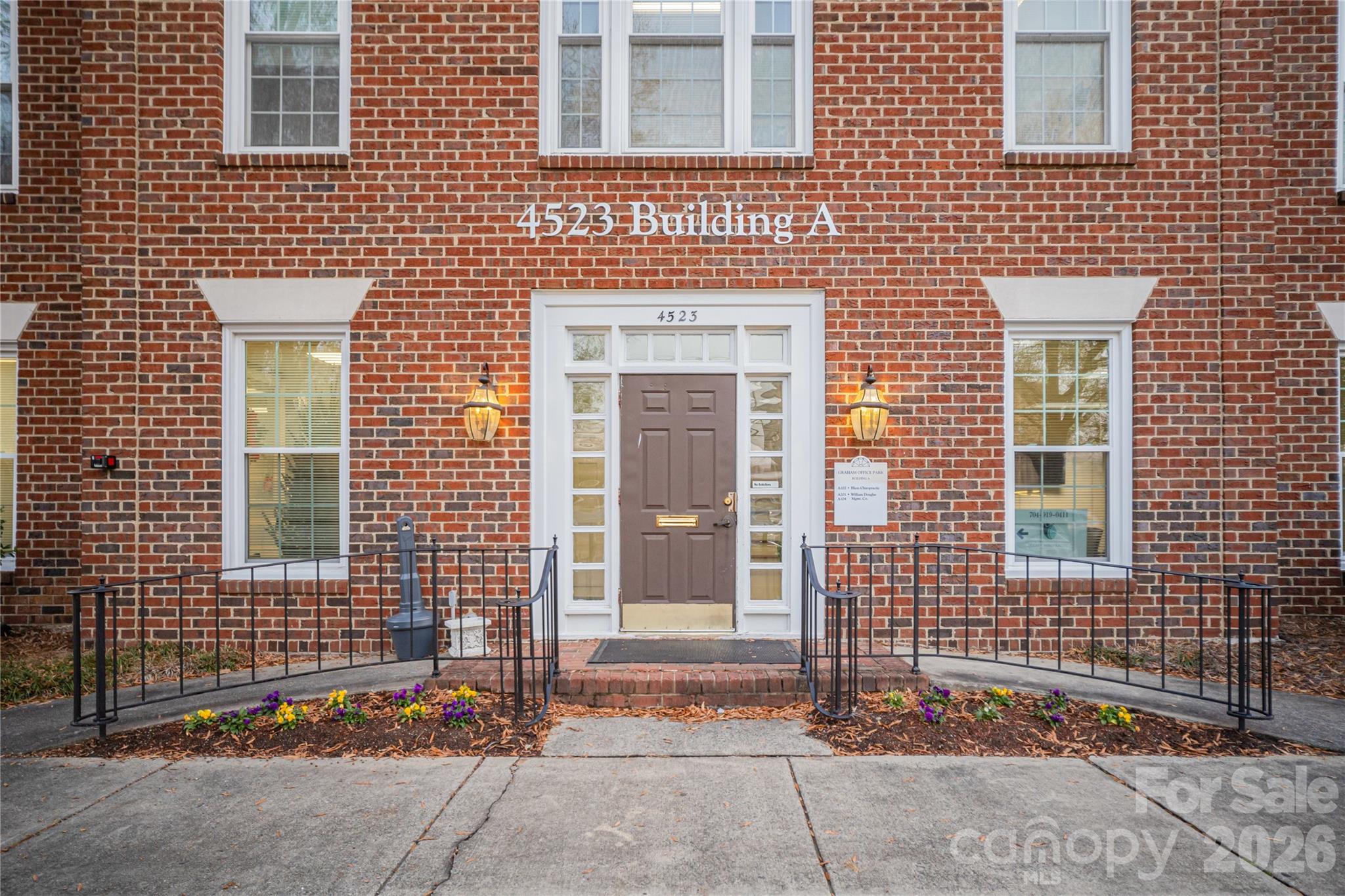 4523 Park Road A201 Property Photo 16