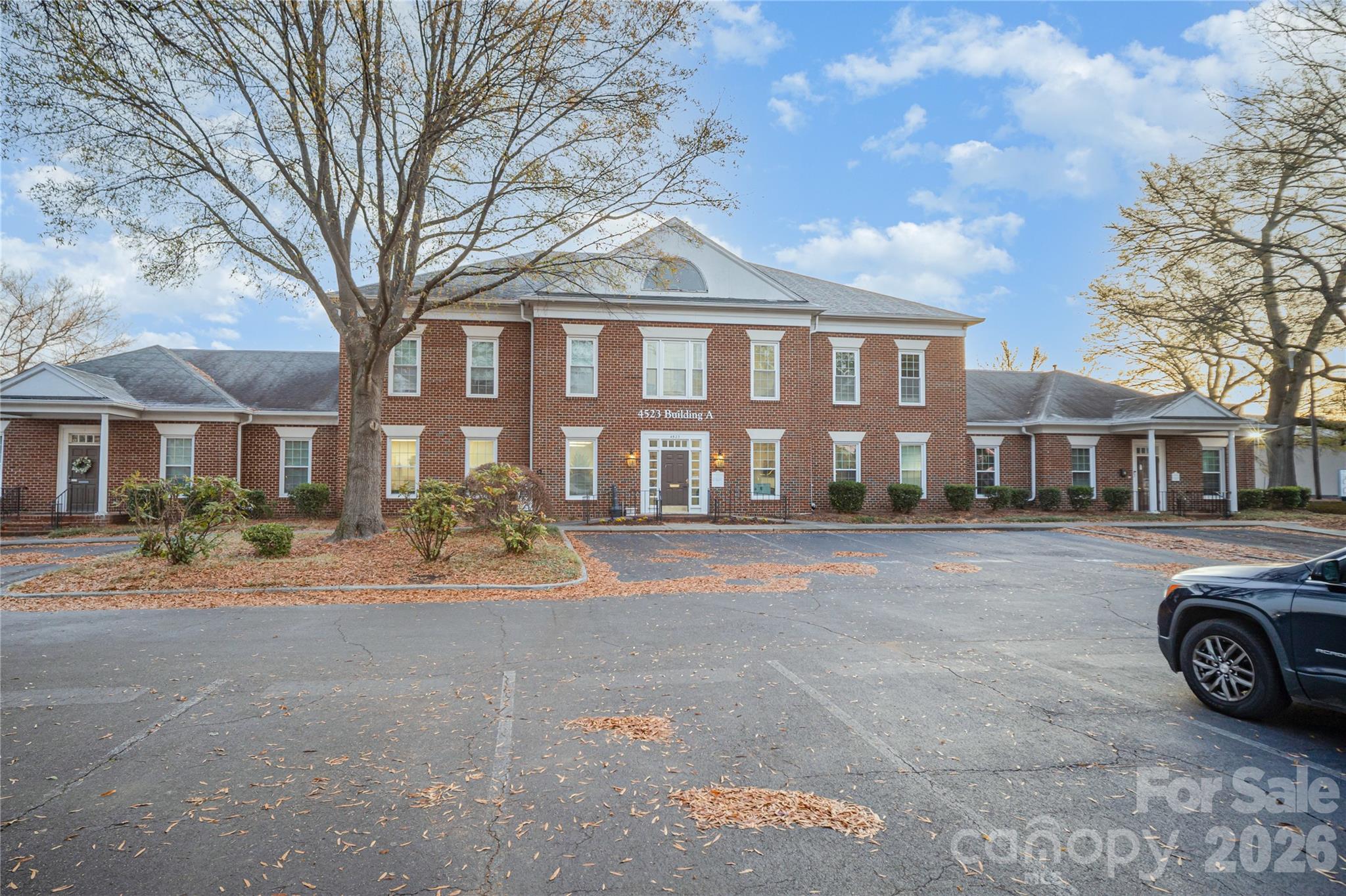 4523 Park Road A201 Property Photo 17