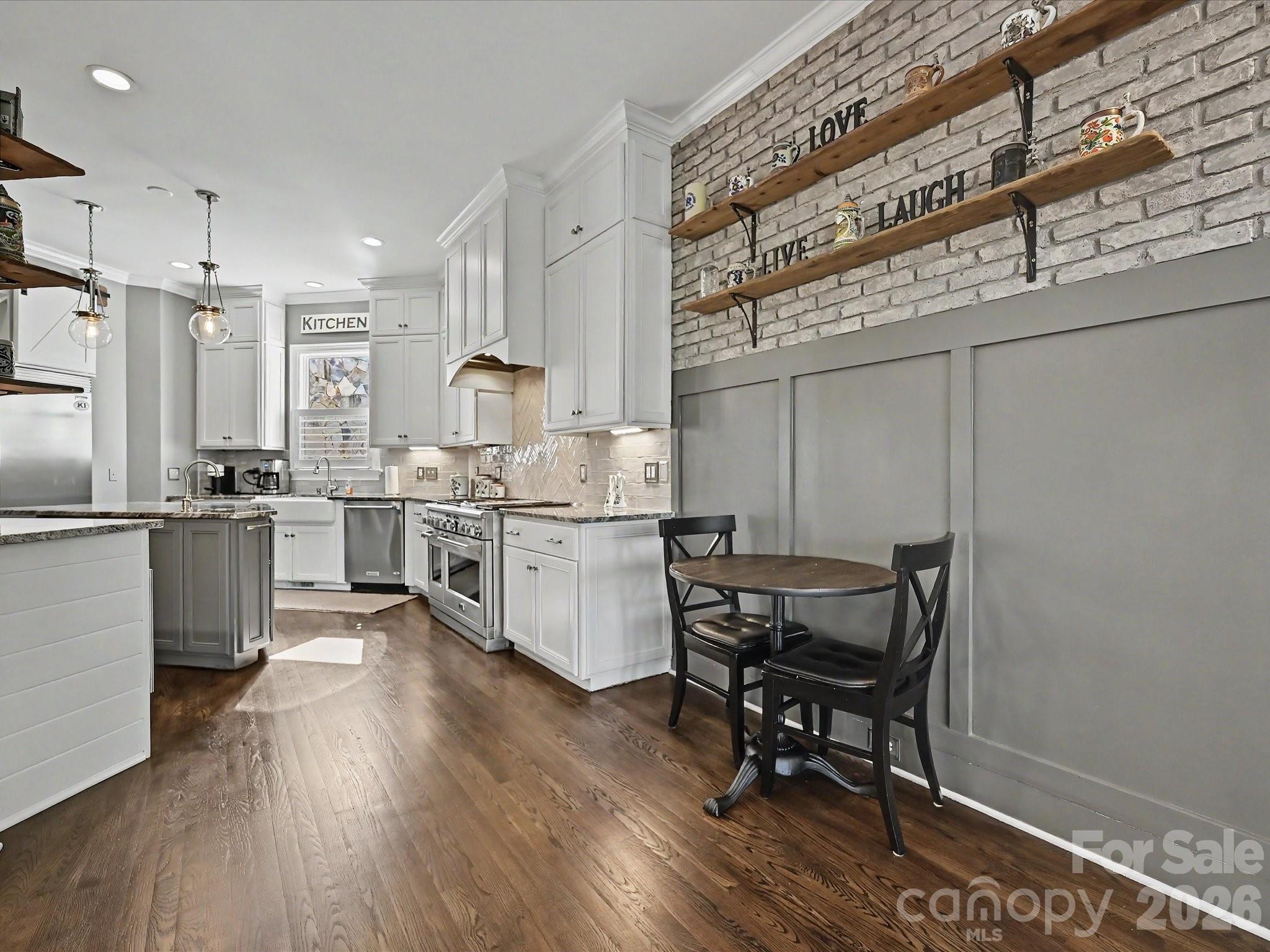 17626 Spinnakers Reach Drive Property Photo 10