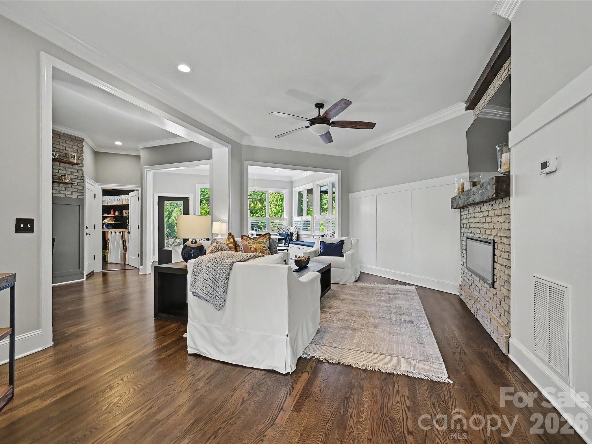 17626 Spinnakers Reach Drive Property Photo 10