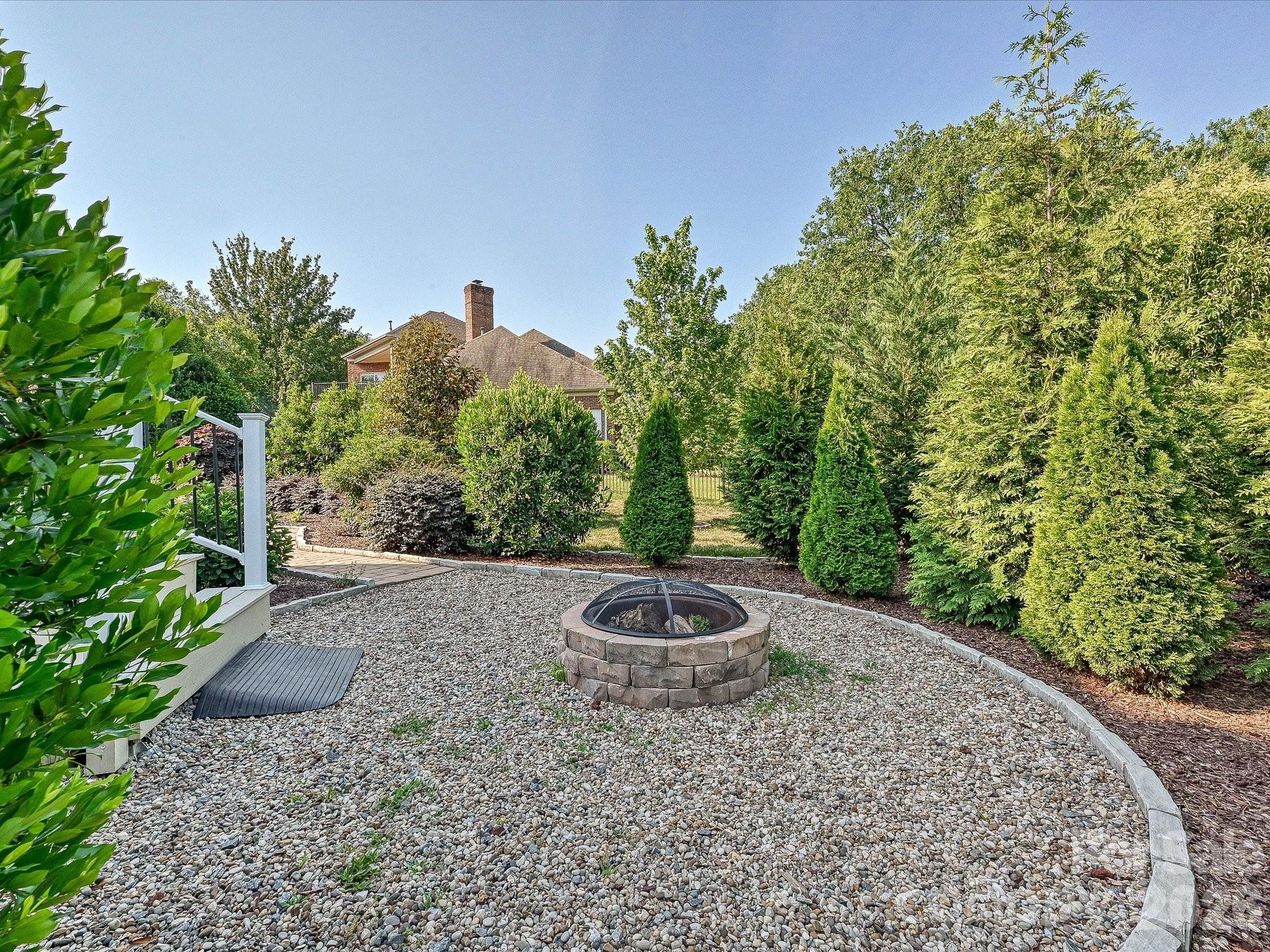 17626 Spinnakers Reach Drive Property Photo 18