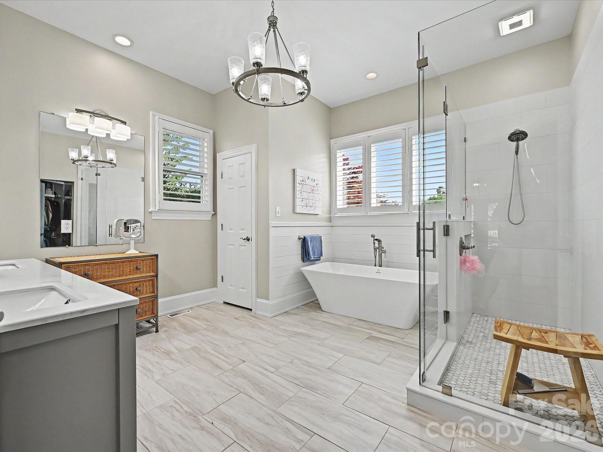17626 Spinnakers Reach Drive Property Photo 21