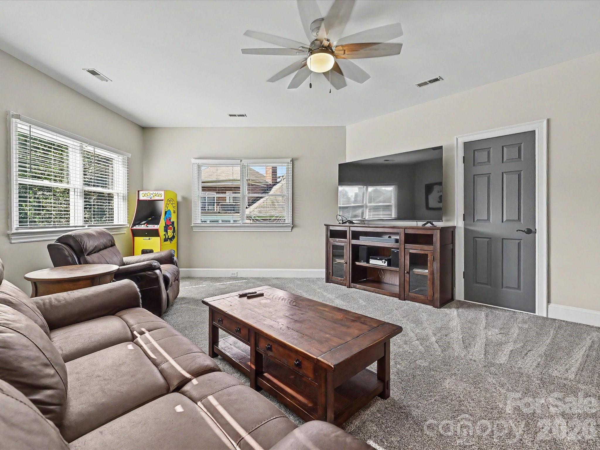 17626 Spinnakers Reach Drive Property Photo 37