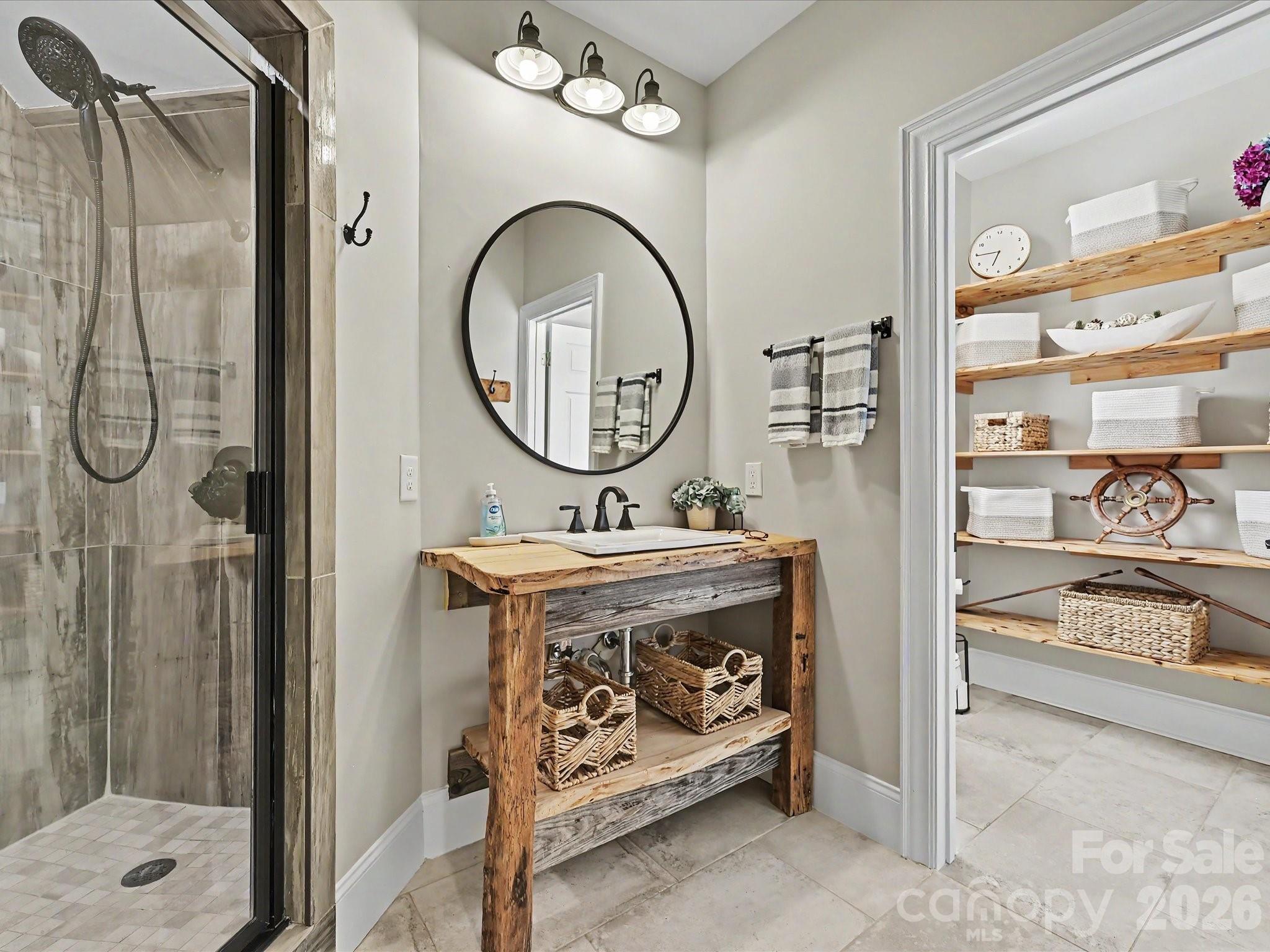 17626 Spinnakers Reach Drive Property Photo 39