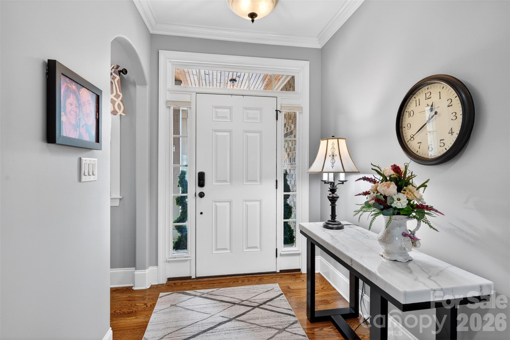 2330 Shiny Leaf Drive Property Photo 4