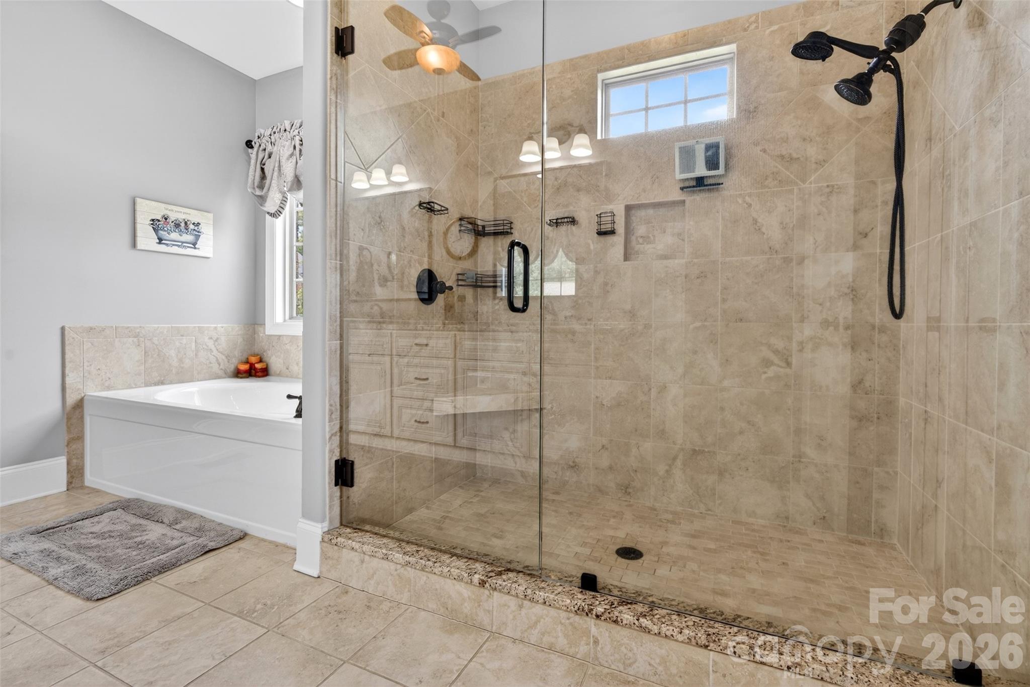 2330 Shiny Leaf Drive Property Photo 22