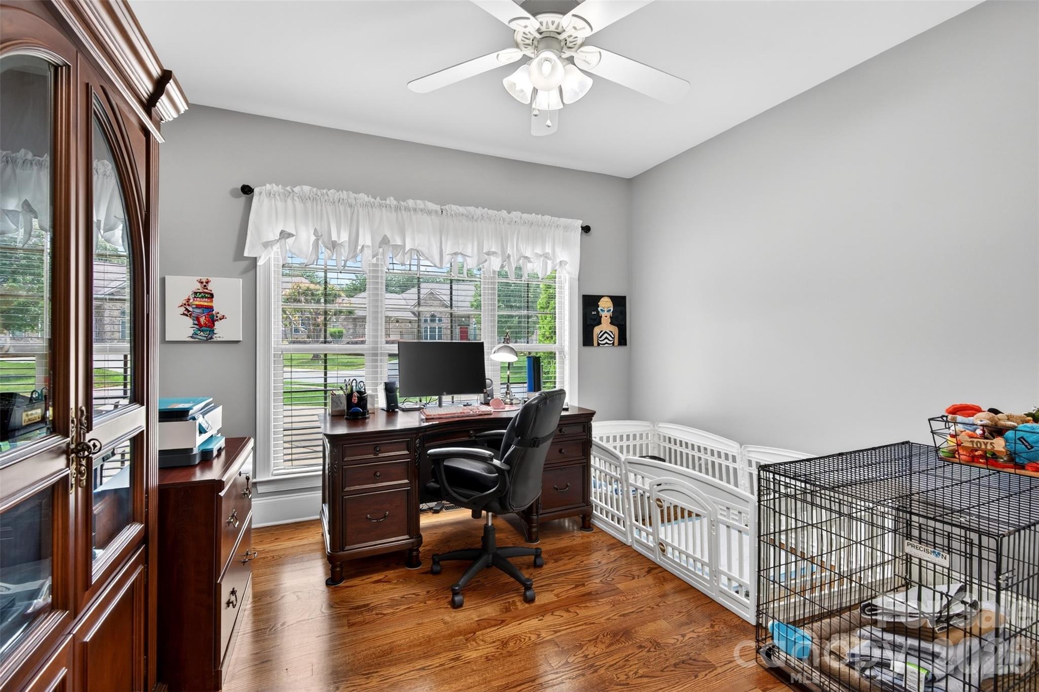 2330 Shiny Leaf Drive Property Photo 26
