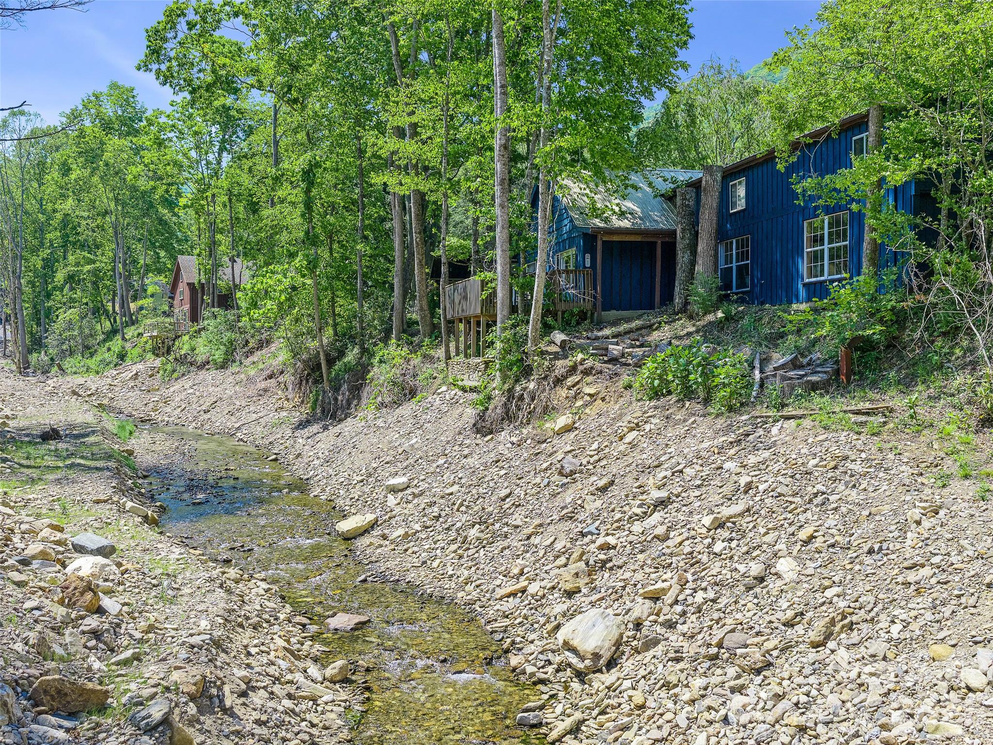 137 Mountain Farm Road Property Photo 26