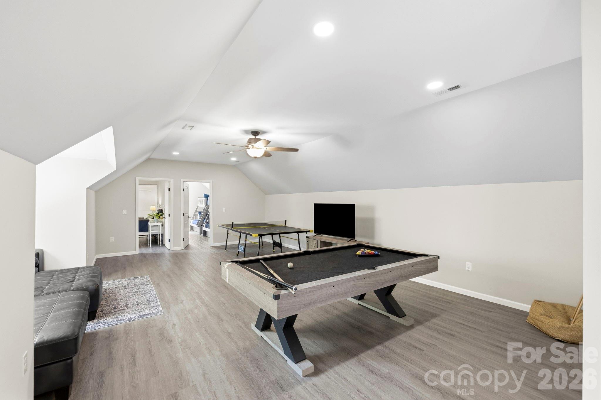 311 Charming Lane Property Photo 14