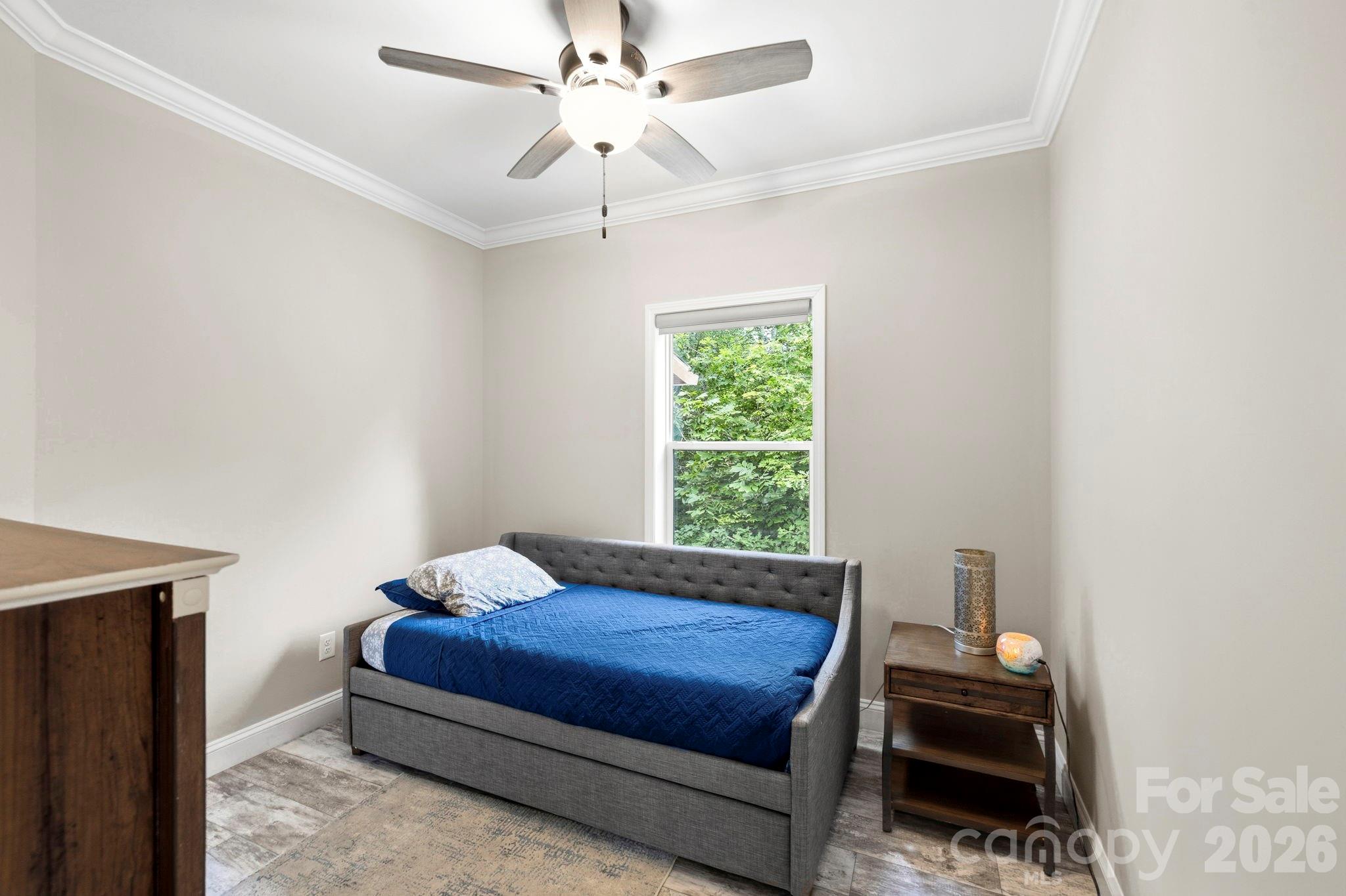 311 Charming Lane Property Photo 16