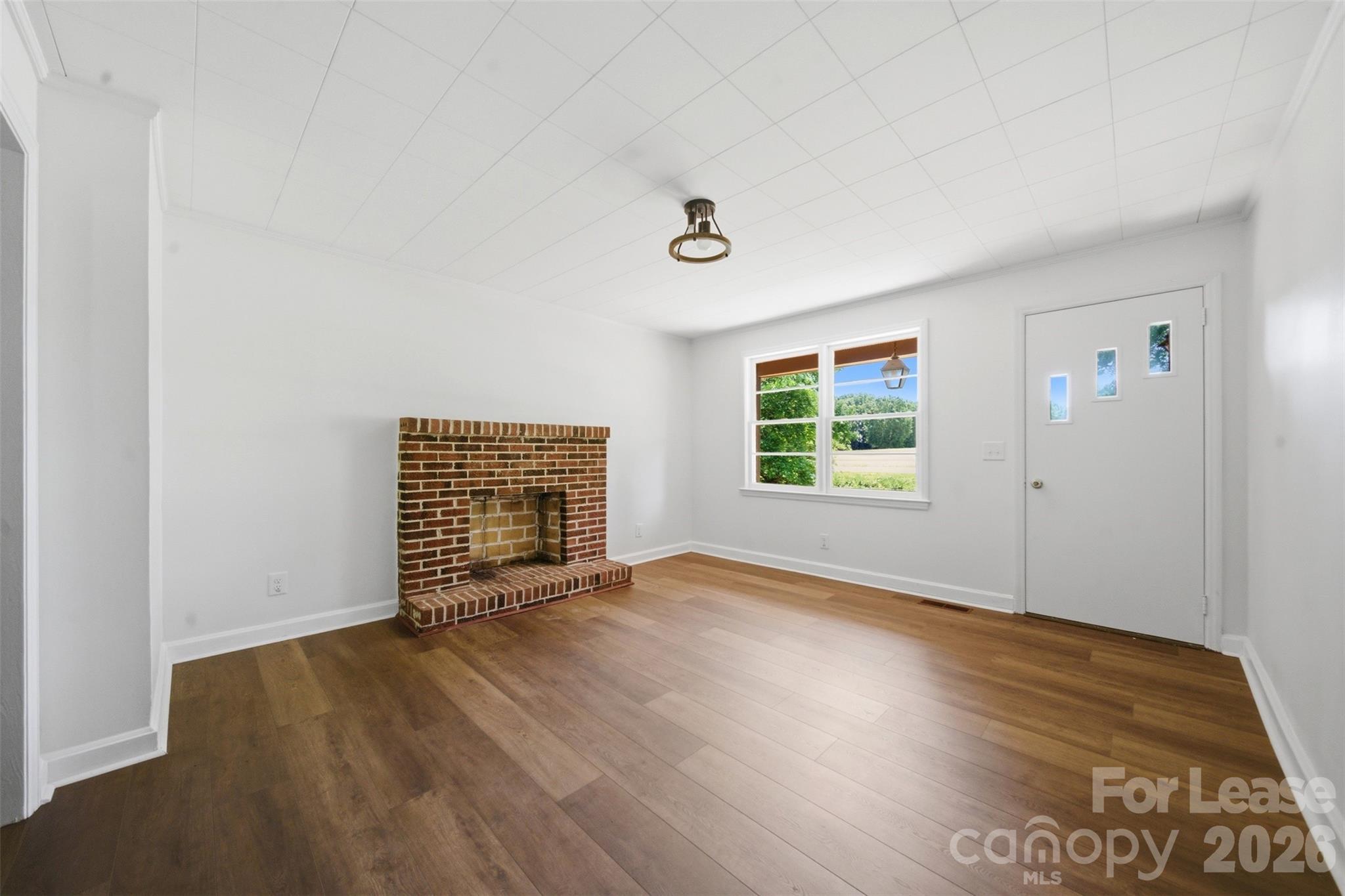 2988 Great Falls Highway Property Photo 5