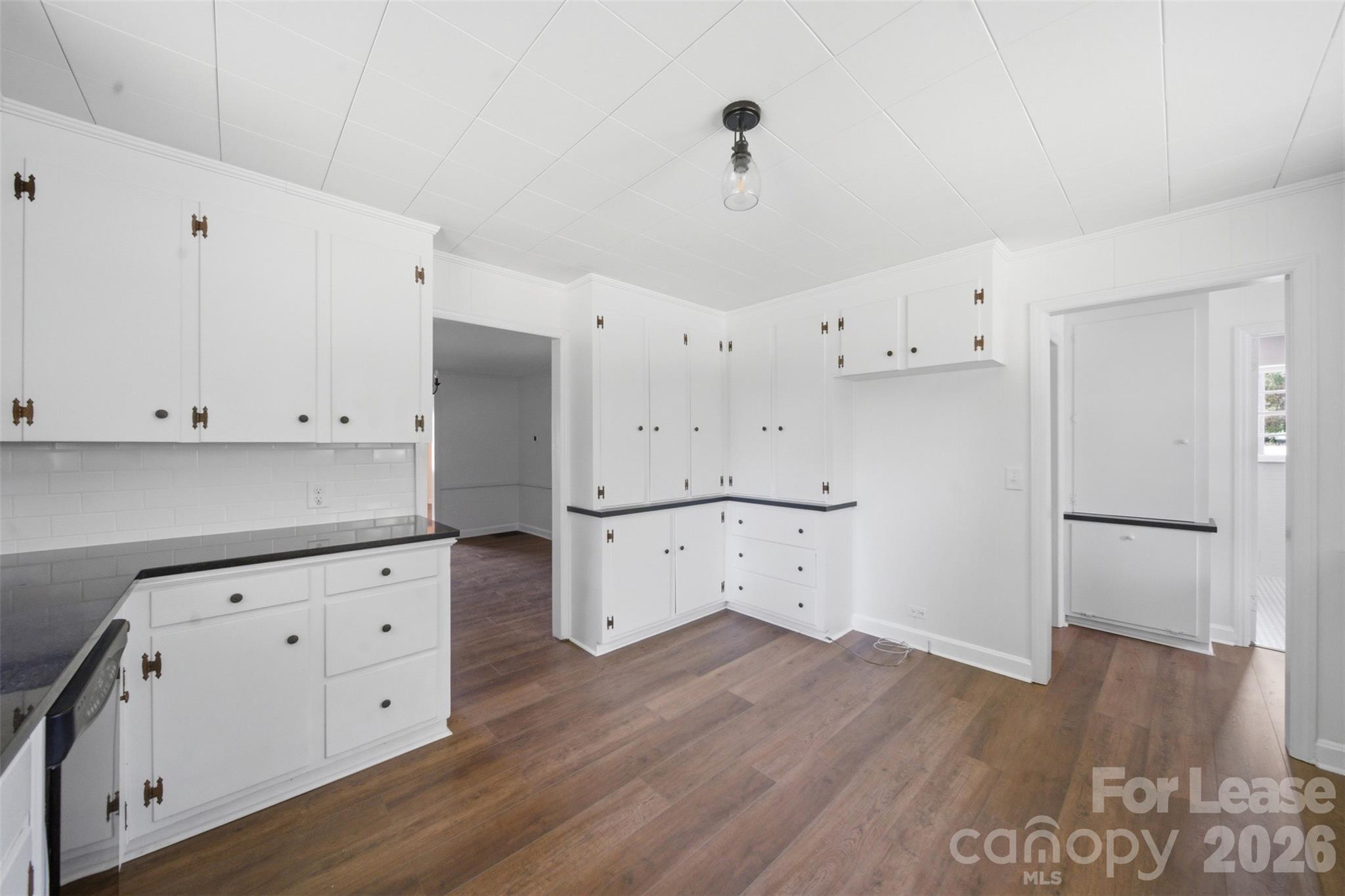 2988 Great Falls Highway Property Photo 15